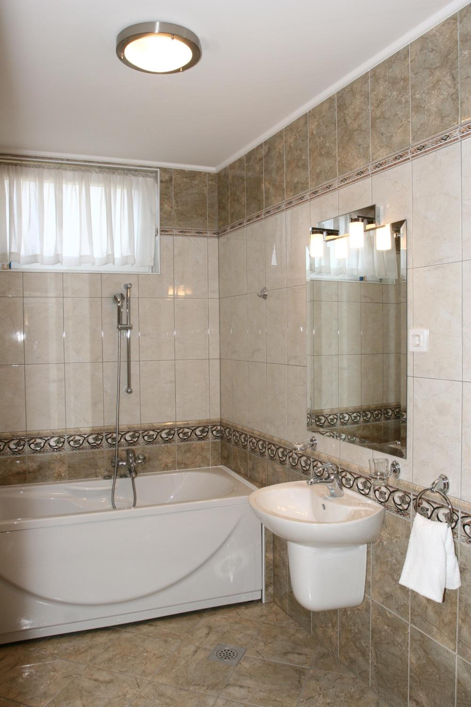One-Bedroom Apartment (2 Adults) photo 3