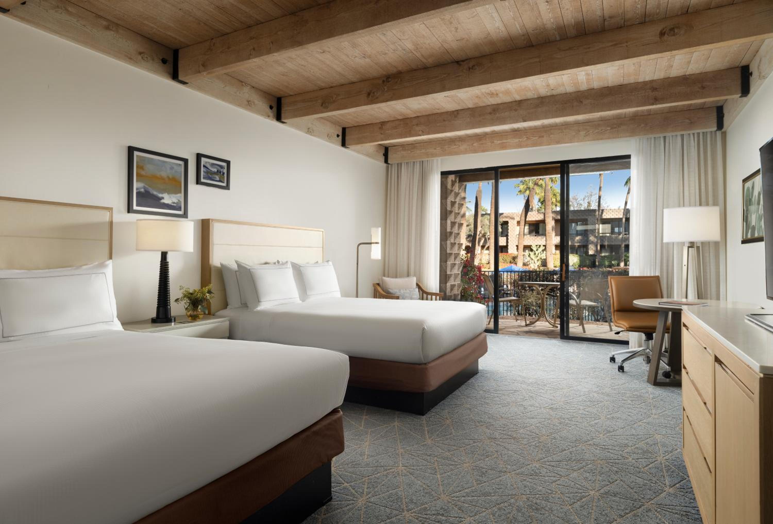 Queen Room with Balcony and Pool View