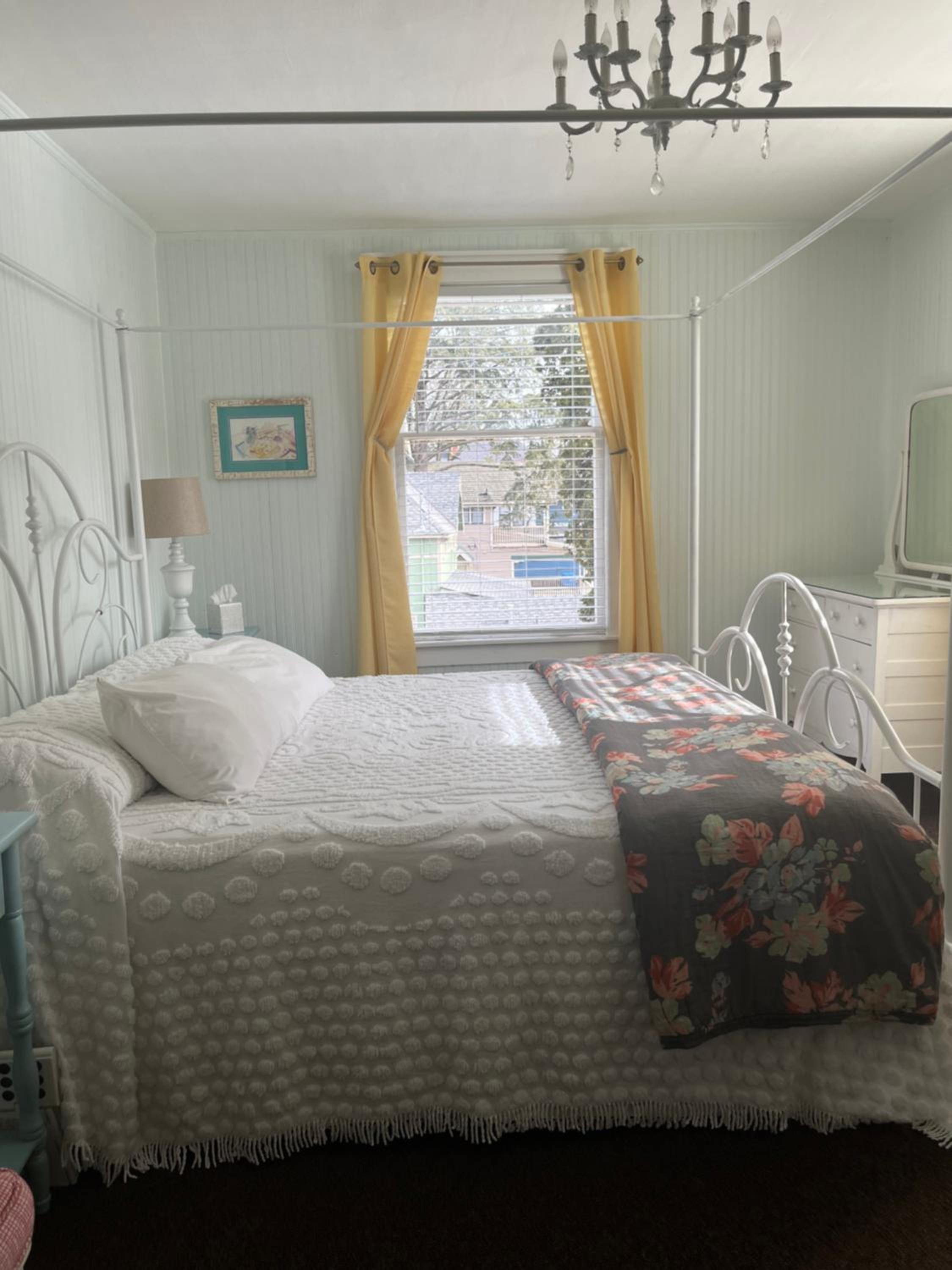 Standard King Room - Photo 1