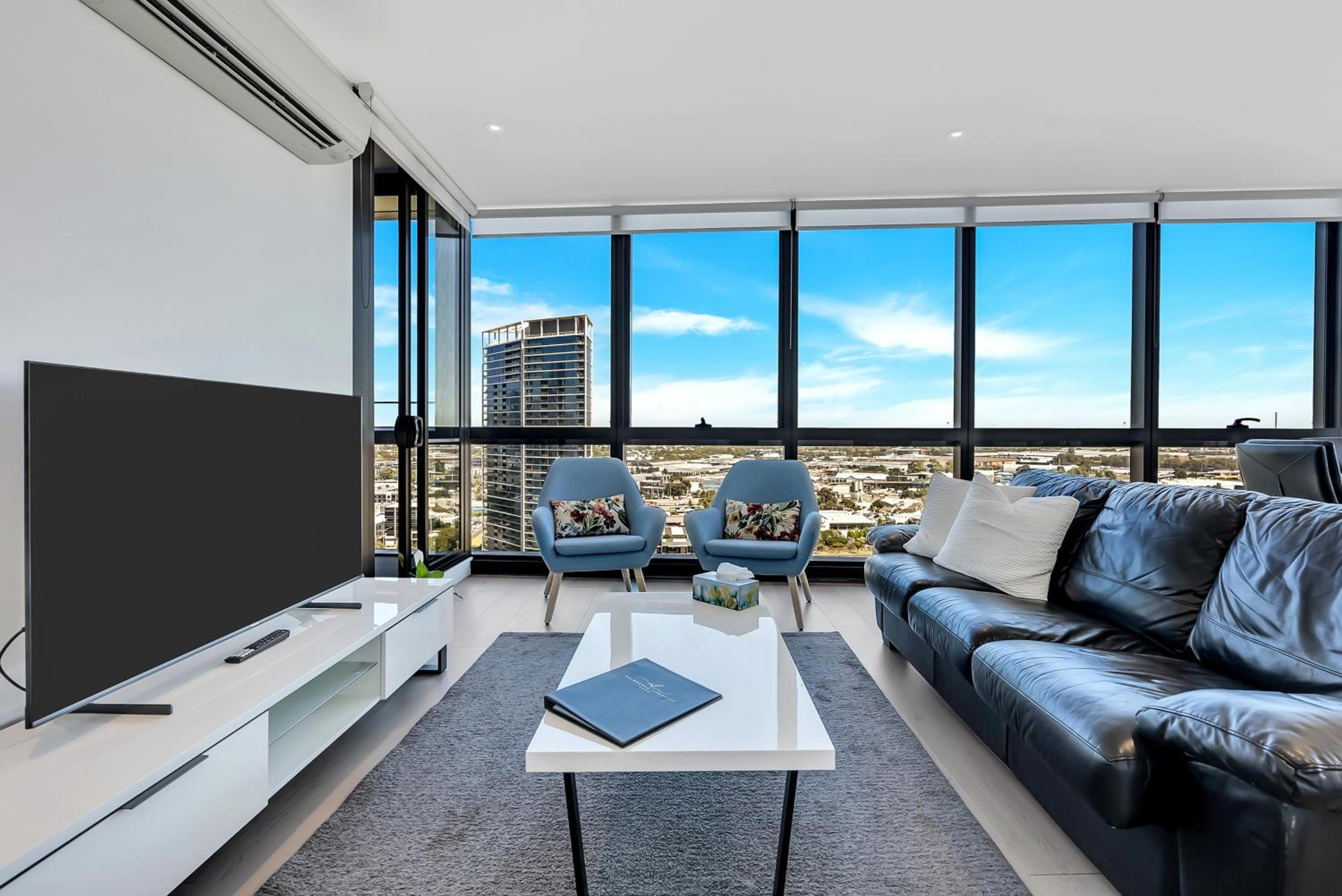 Bayview 2 Bedroom Collection - Photo 1