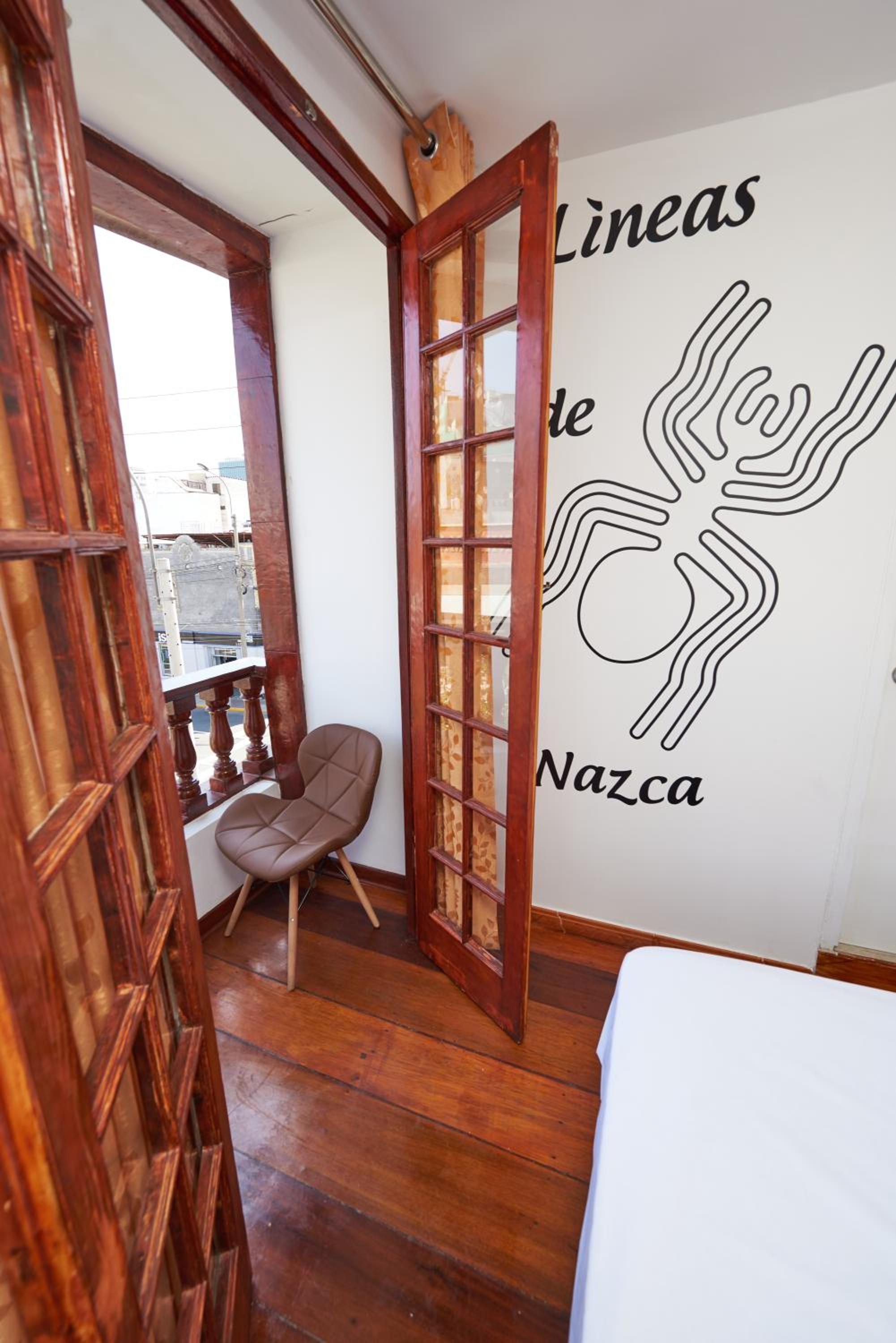 Deluxe Double Room with Balcony photo 1