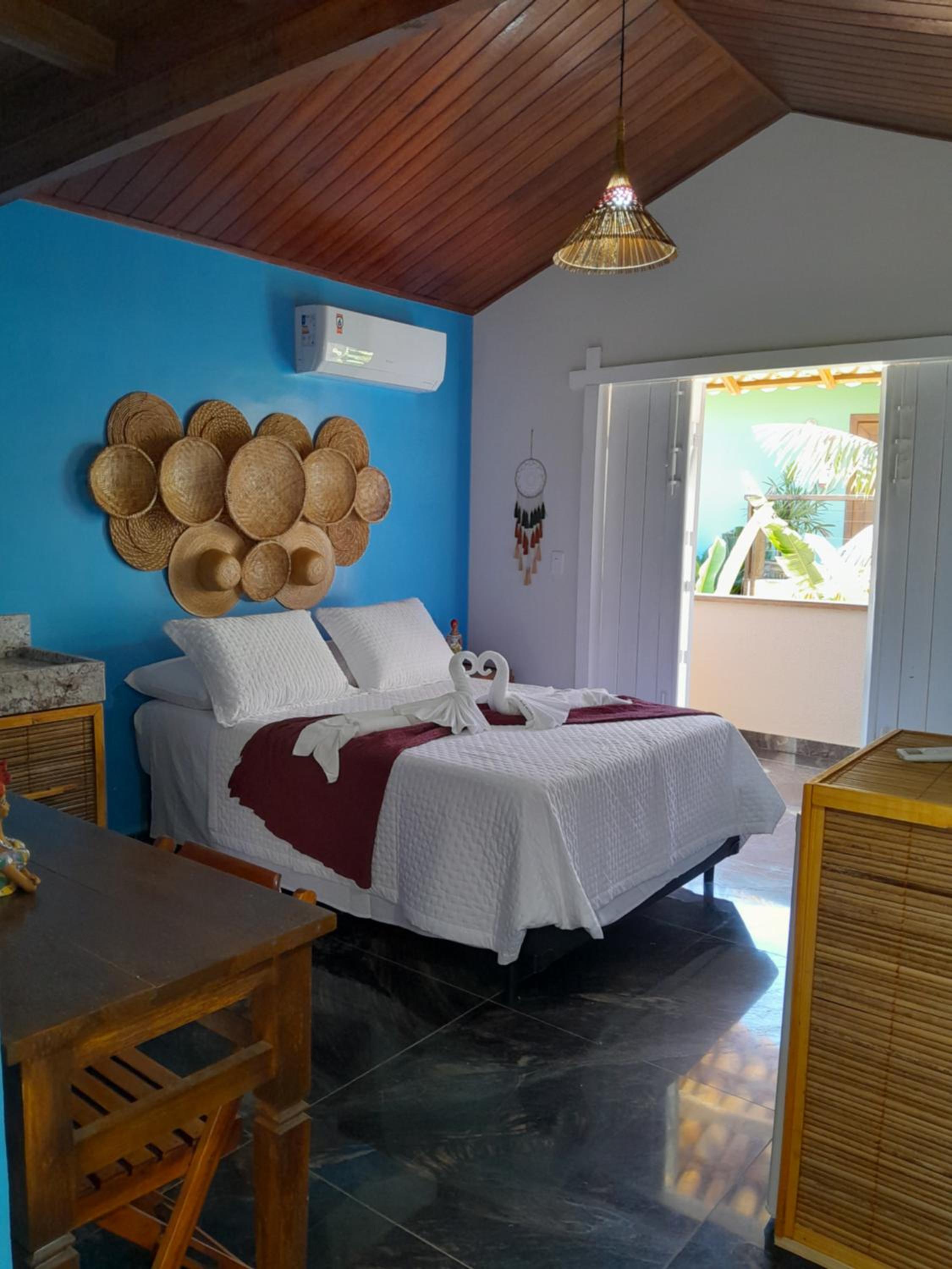 Family Room with Balcony photo 1