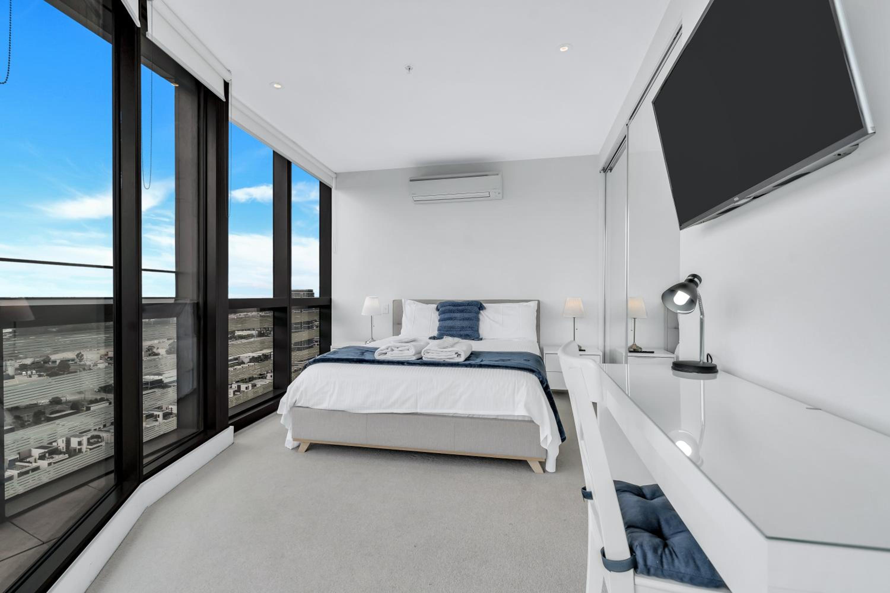 Platinum Sub Penthouse Collection - Photo 20