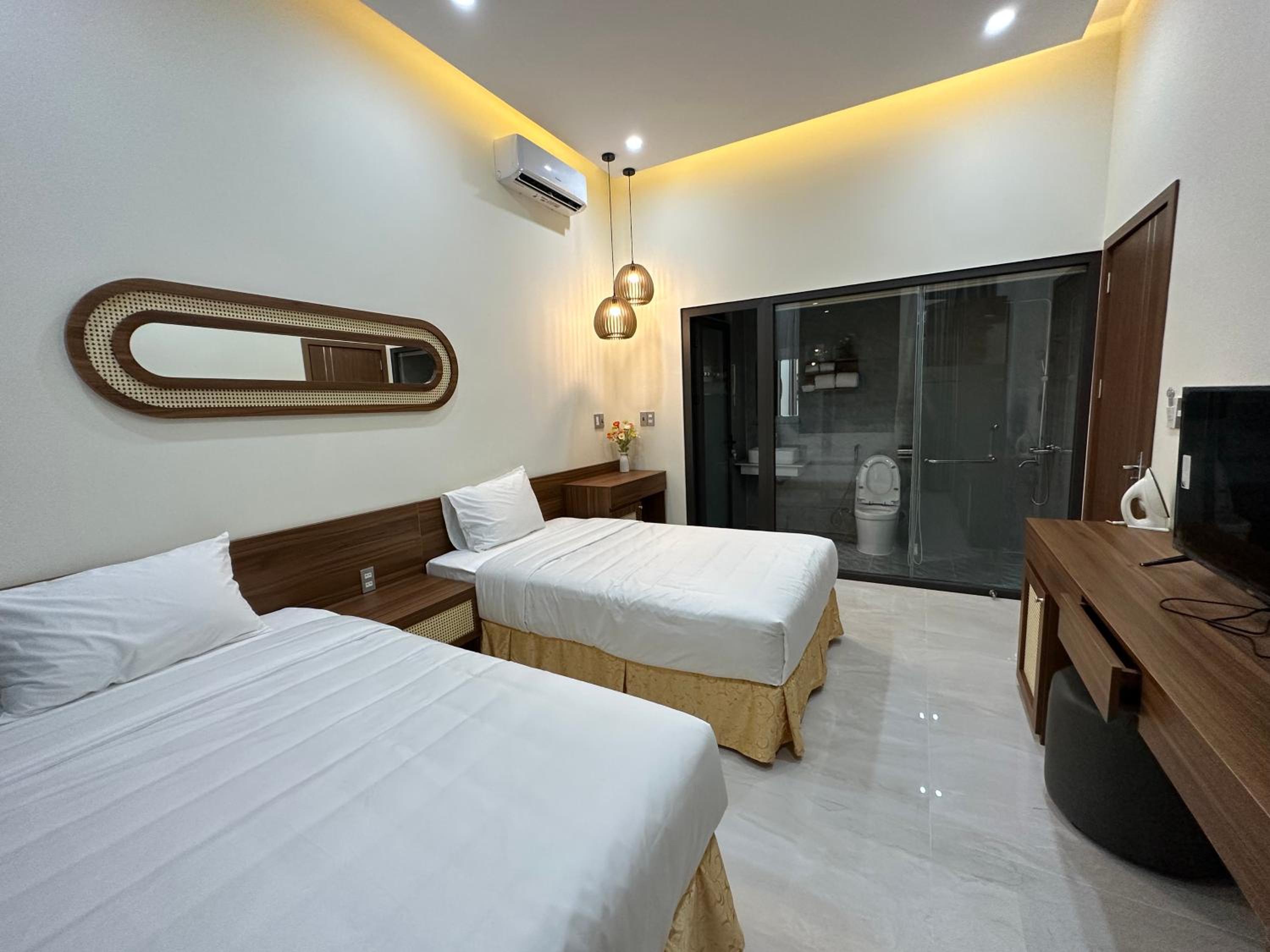 Standard Twin Room with Garden View