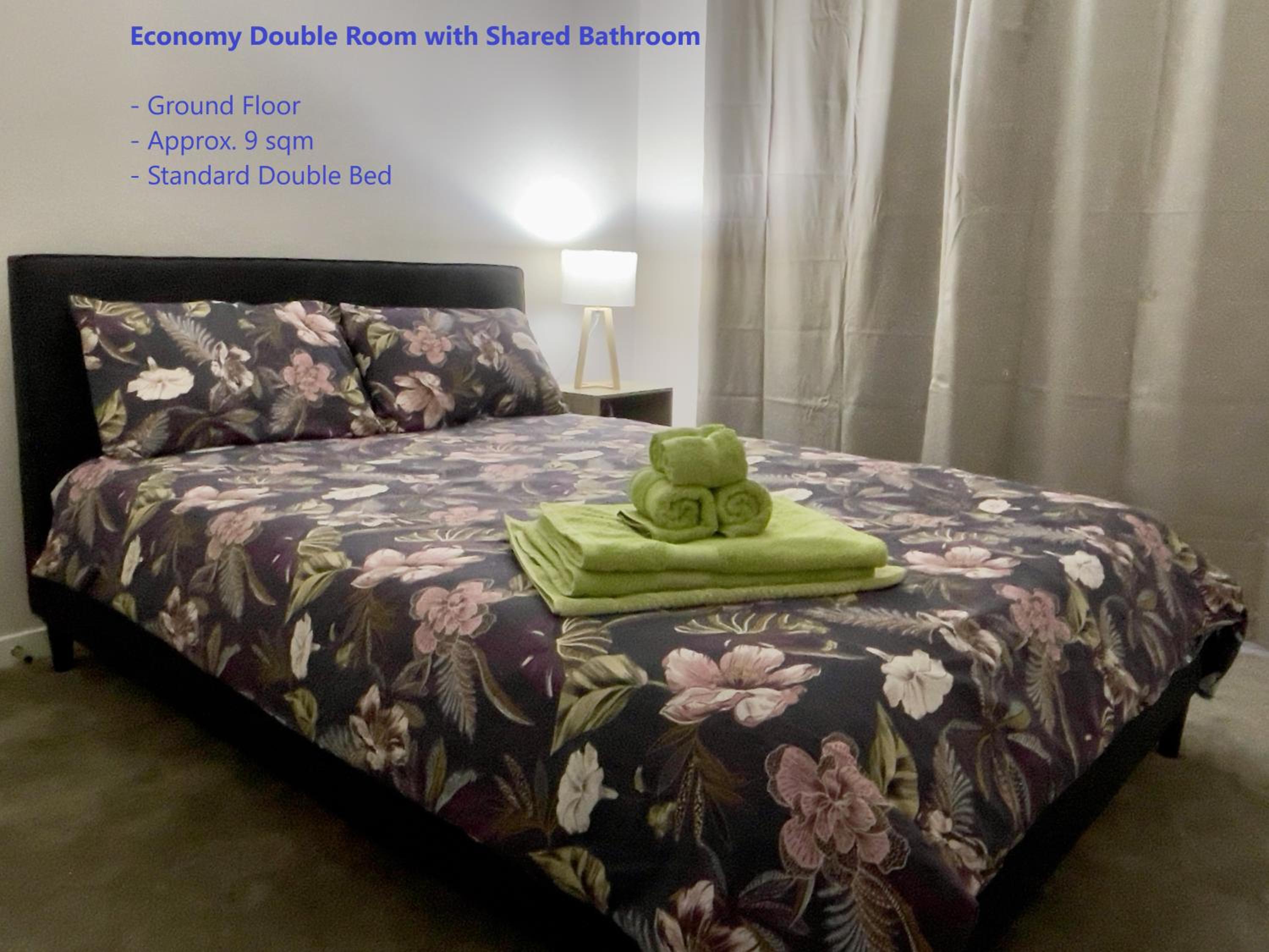 Double Room With Shared Bathroom