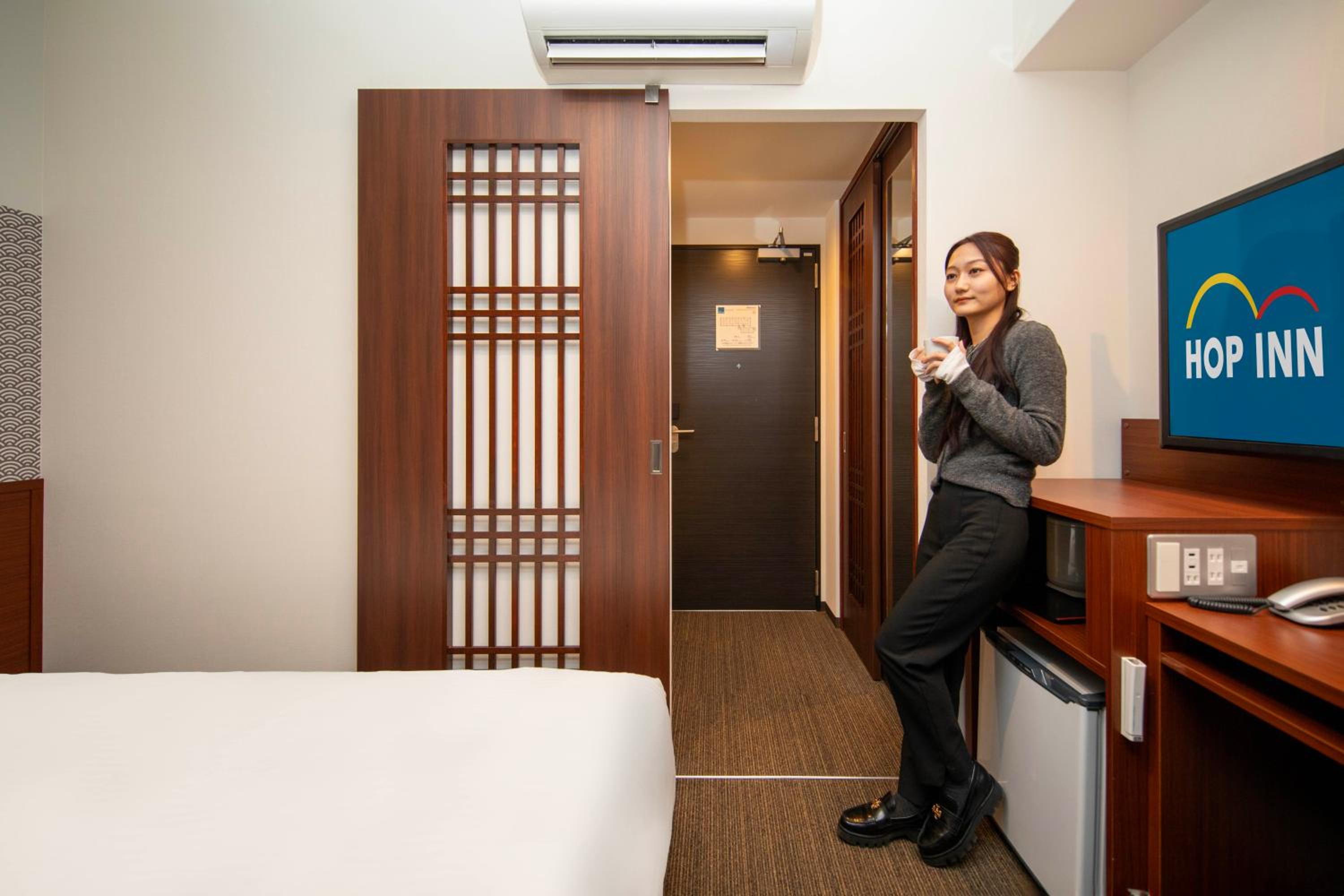 Double Room - Photo 6