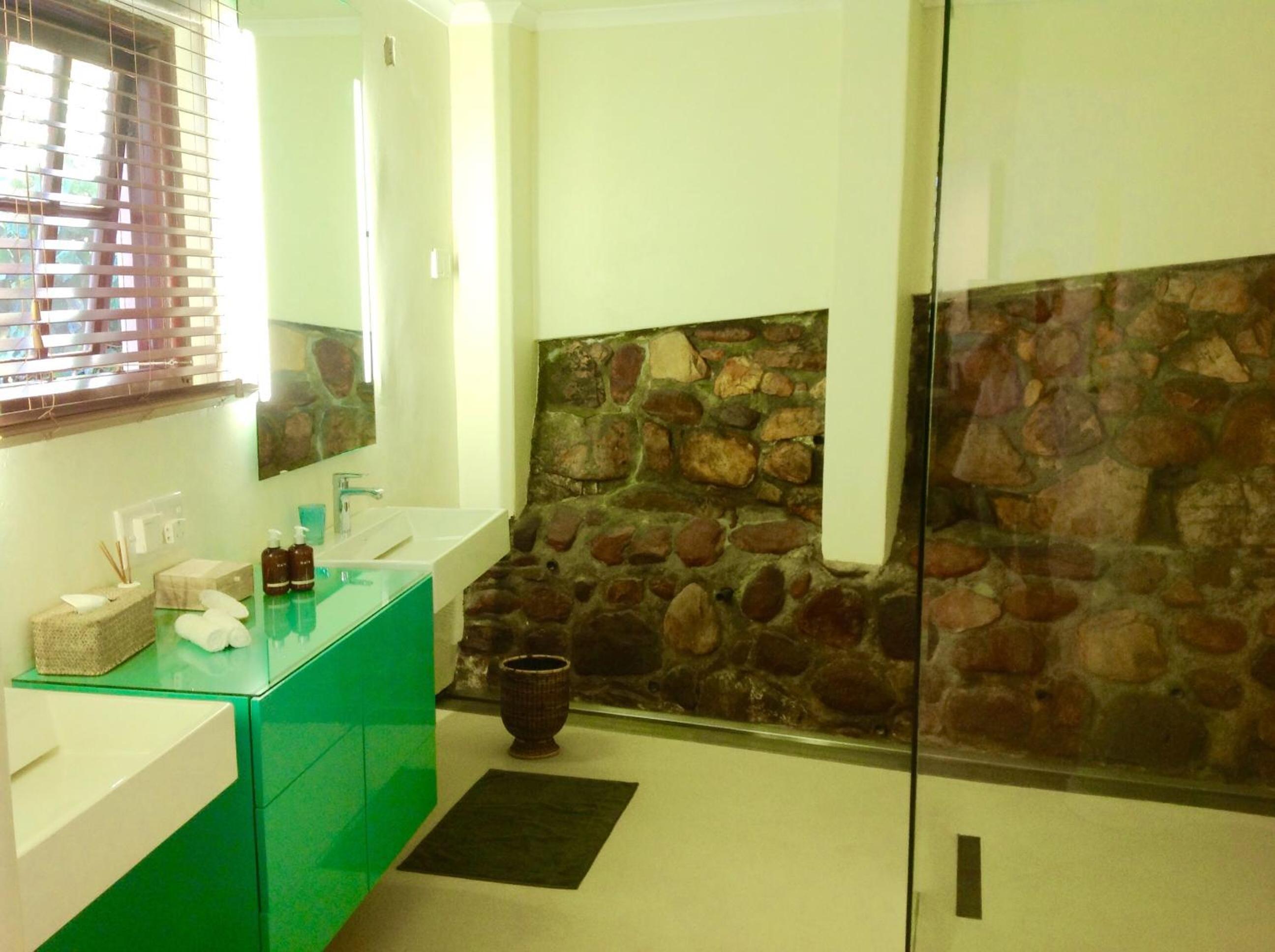 Luxury Suite with Terrace photo 2