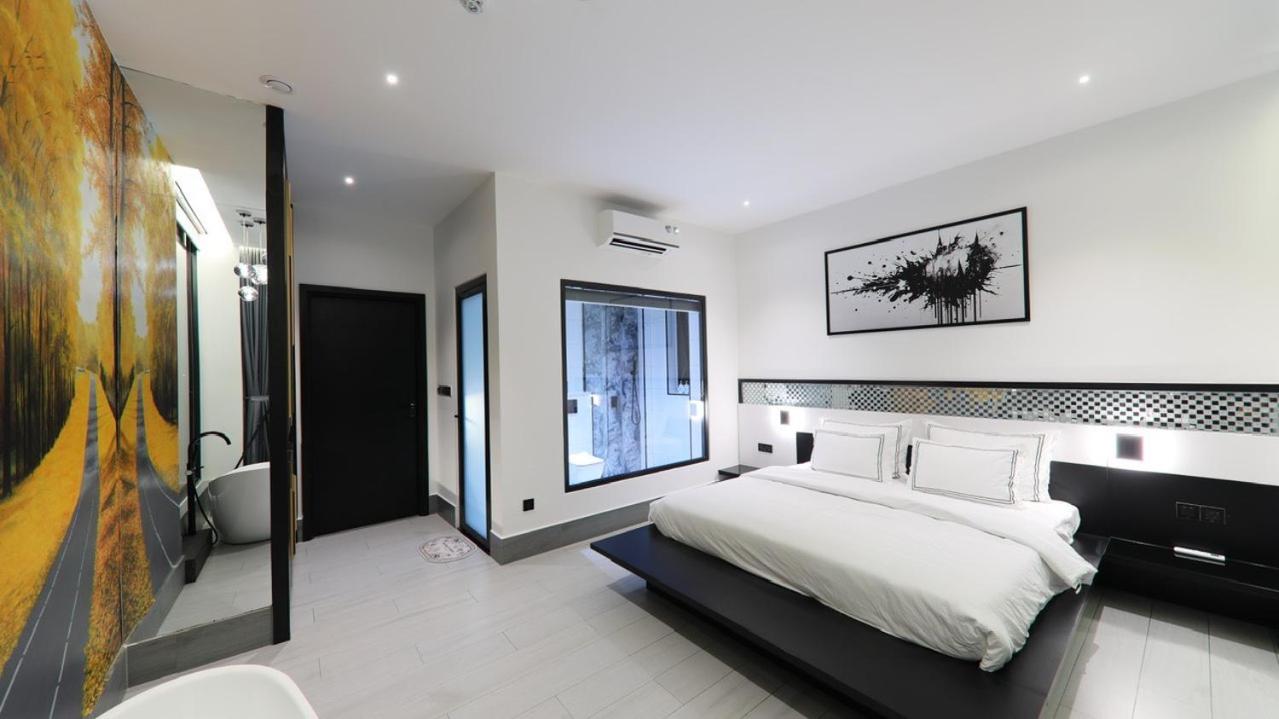 Standard Suite photo 1