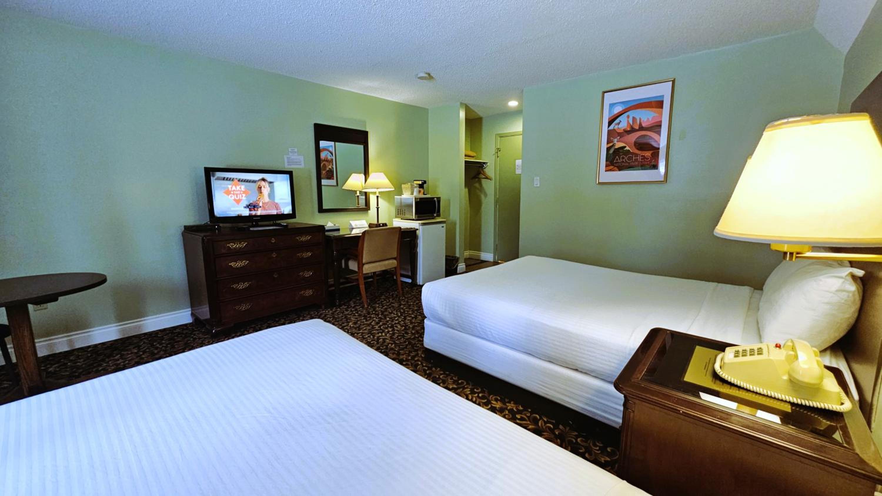 Economy Double Room photo 3
