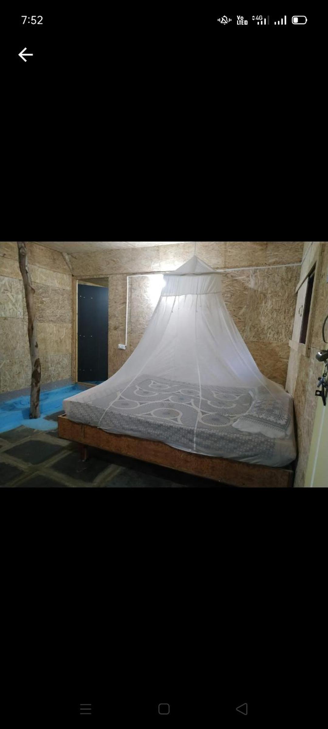 Deluxe Double Room (2 Adults + 1 Child) - Photo 4