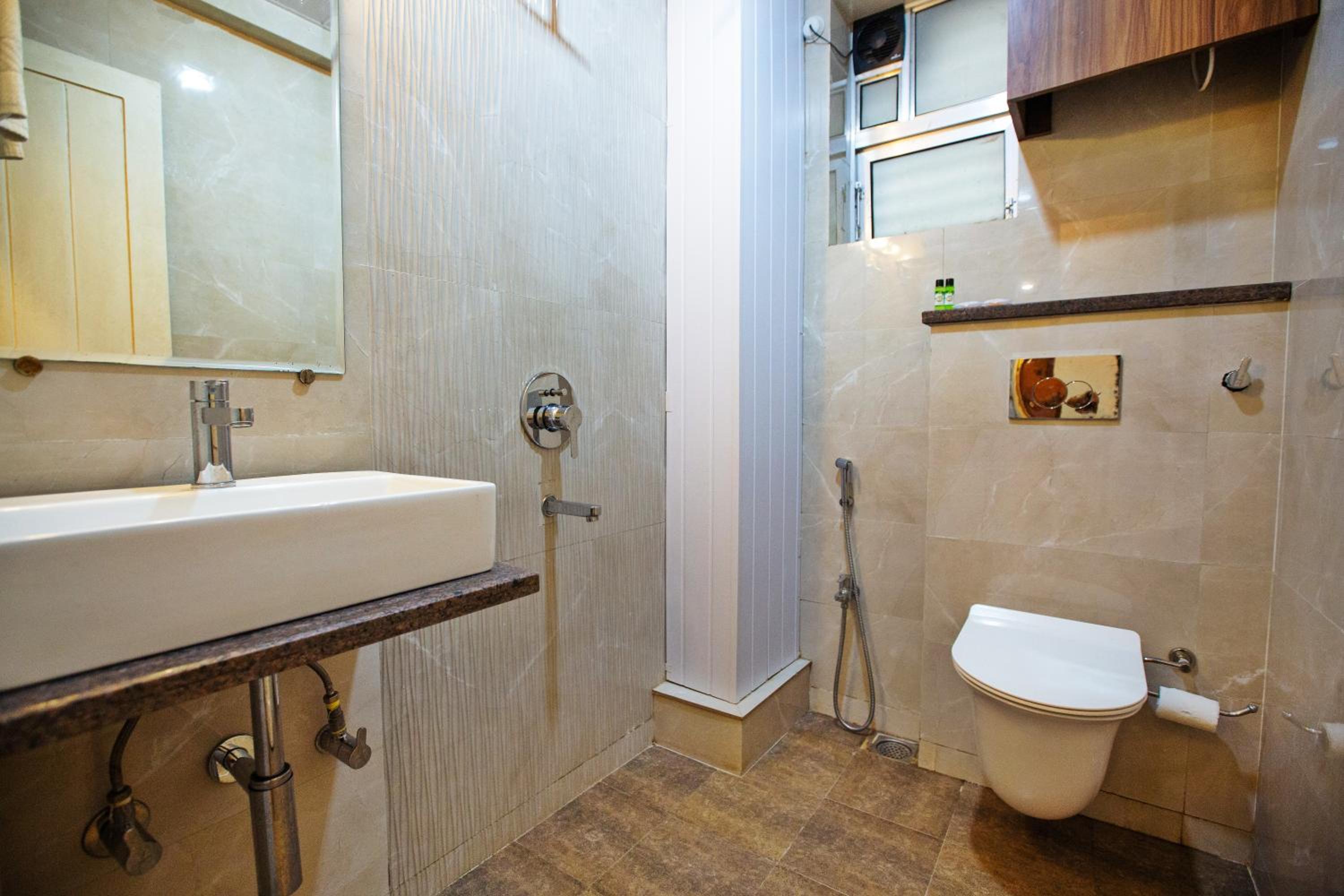 Superior Room - Photo 5
