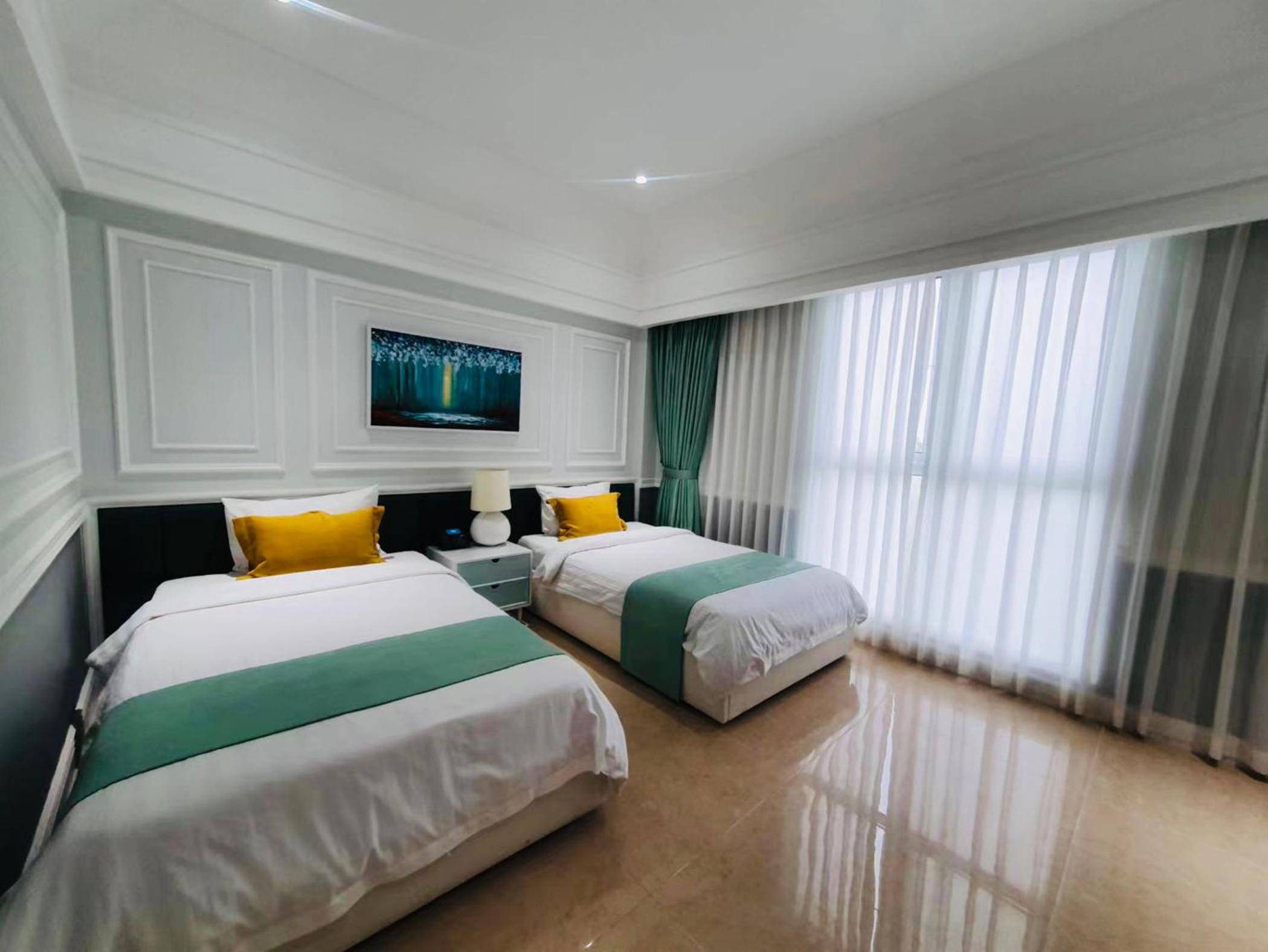Standard Twin Room - Photo 4