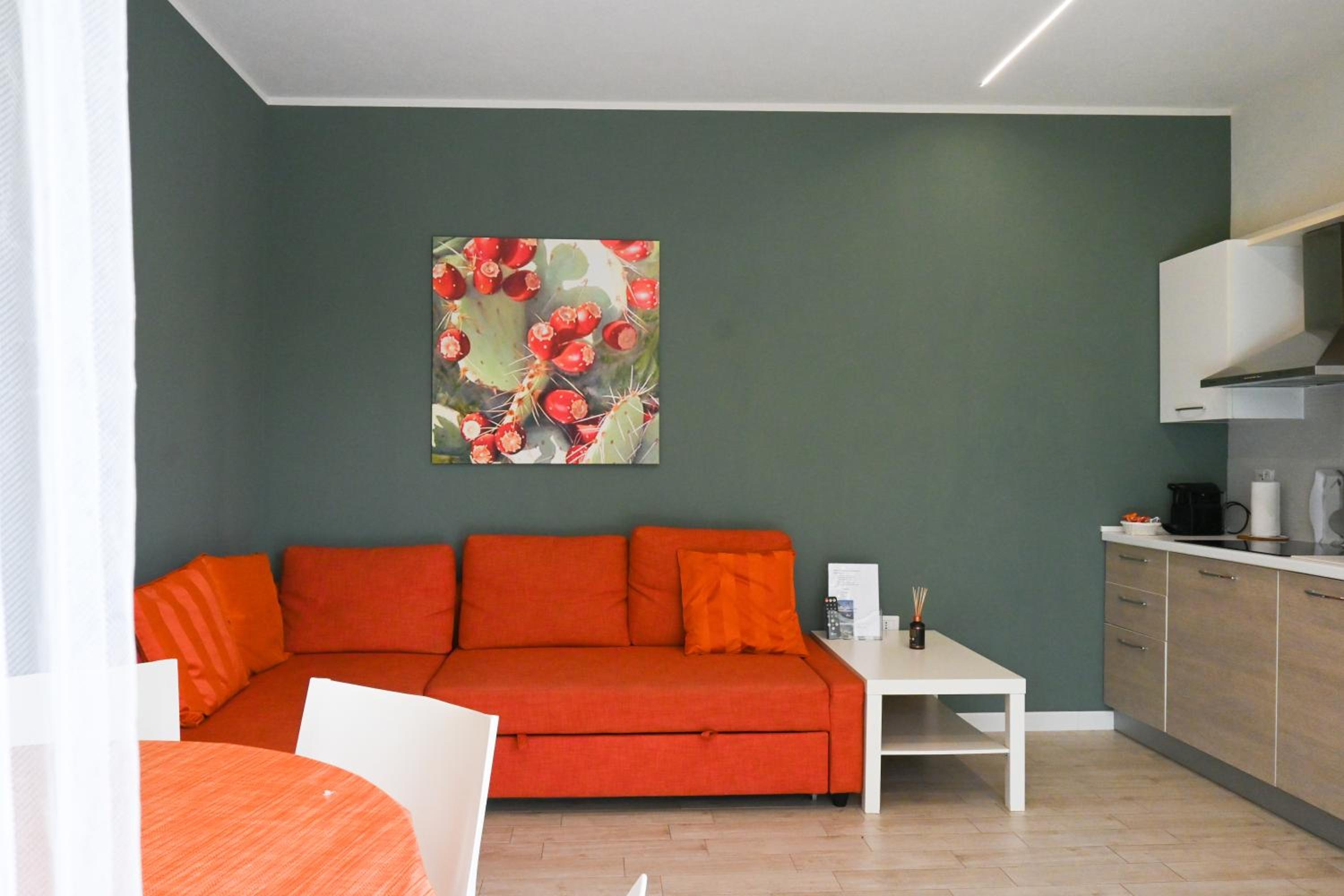 Two-Bedroom House photo 3