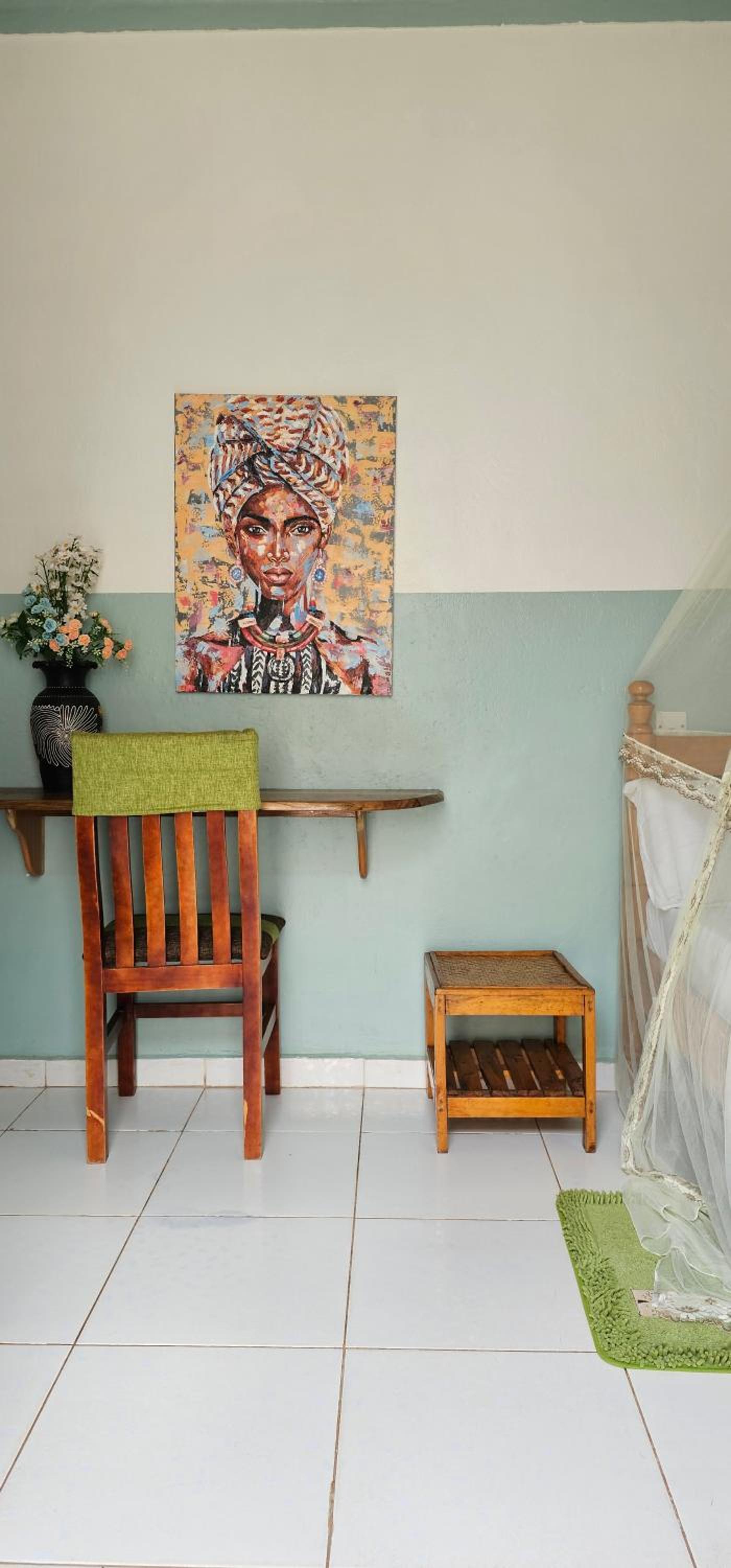 Standard Queen Room