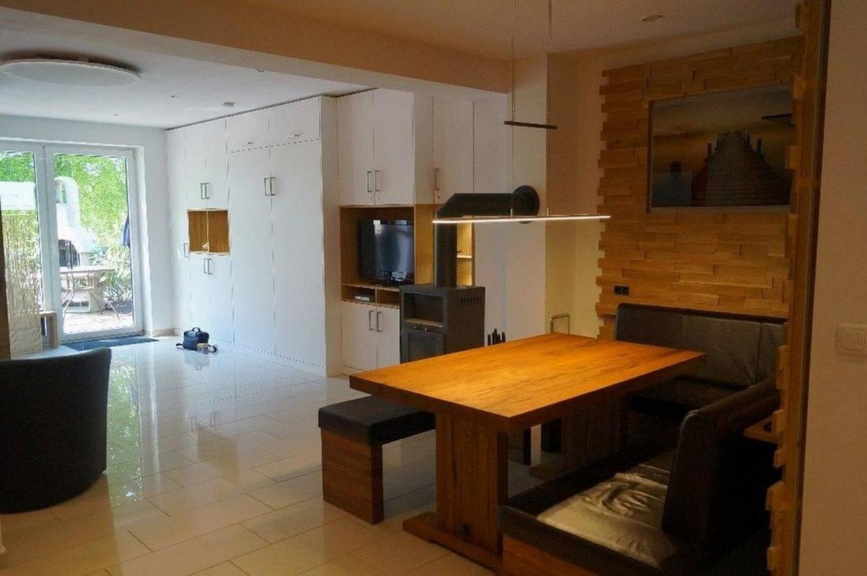 Apartment With Terrace photo 3