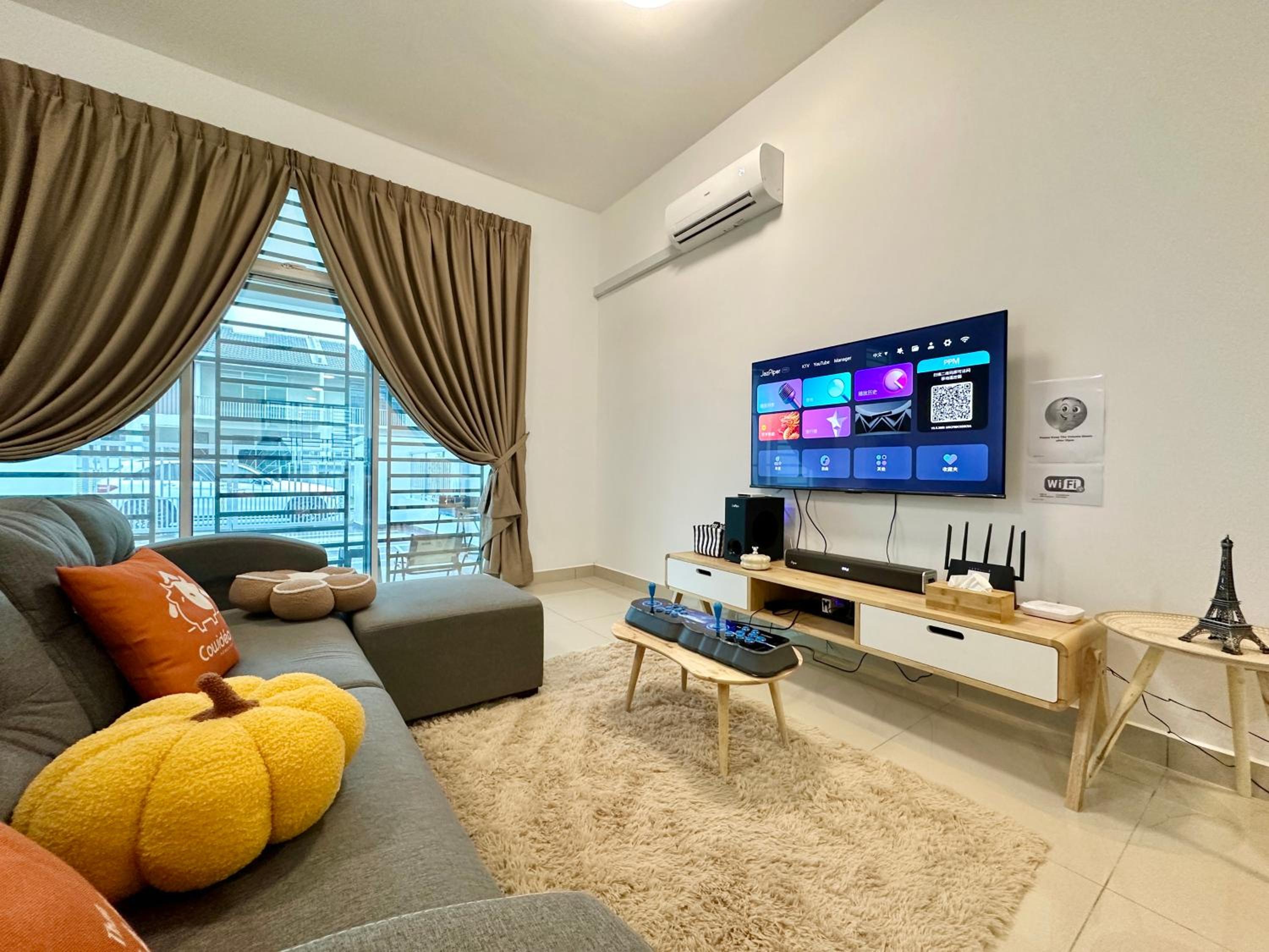 Four-Bedroom House photo 1