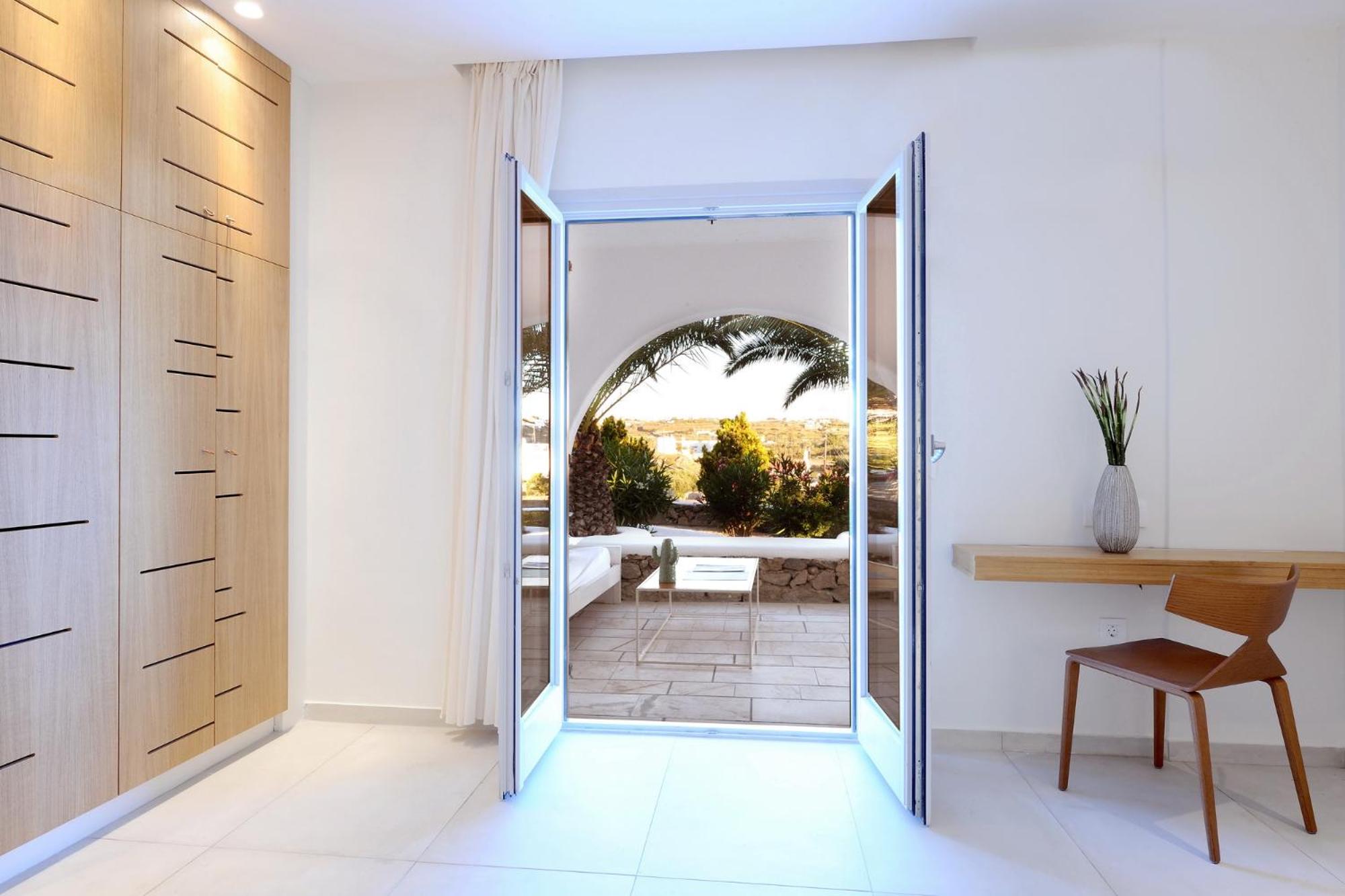 Suite / Garden View - Photo 13