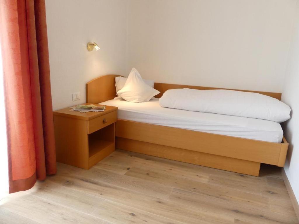 Single Room with Balcony photo 1
