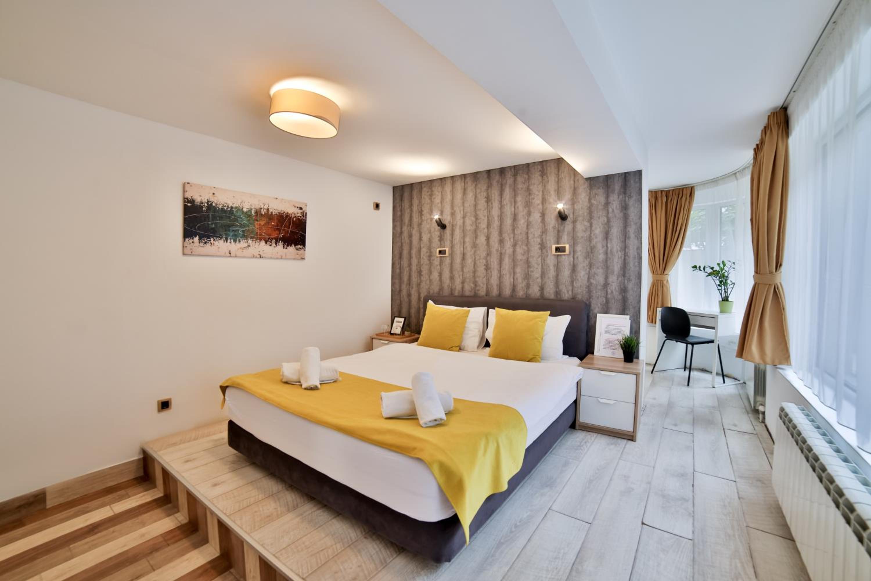 Standard Double or Twin Room - Photo 6
