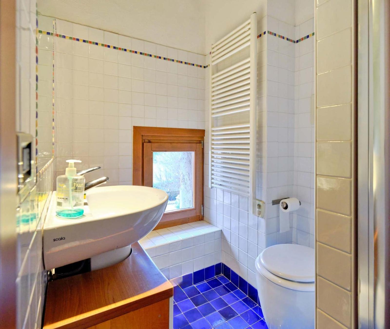 Deluxe Queen Room photo 2