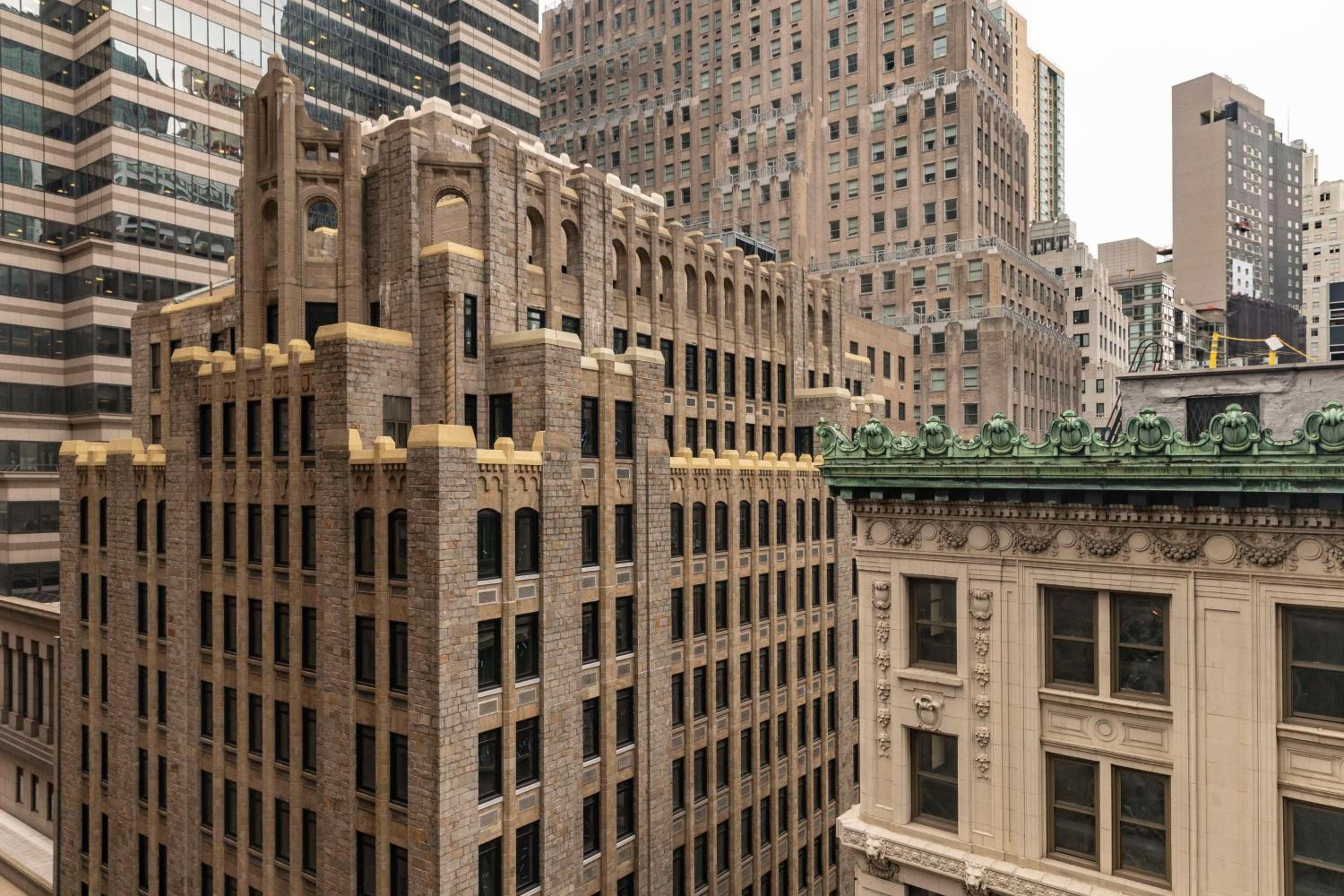 Centric Suite - High Floor