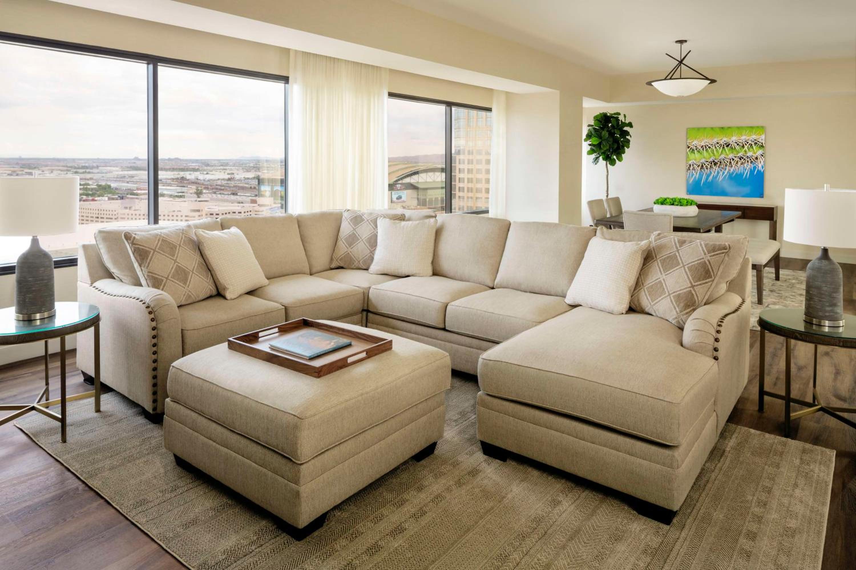 One-Bedroom Presidential Suite