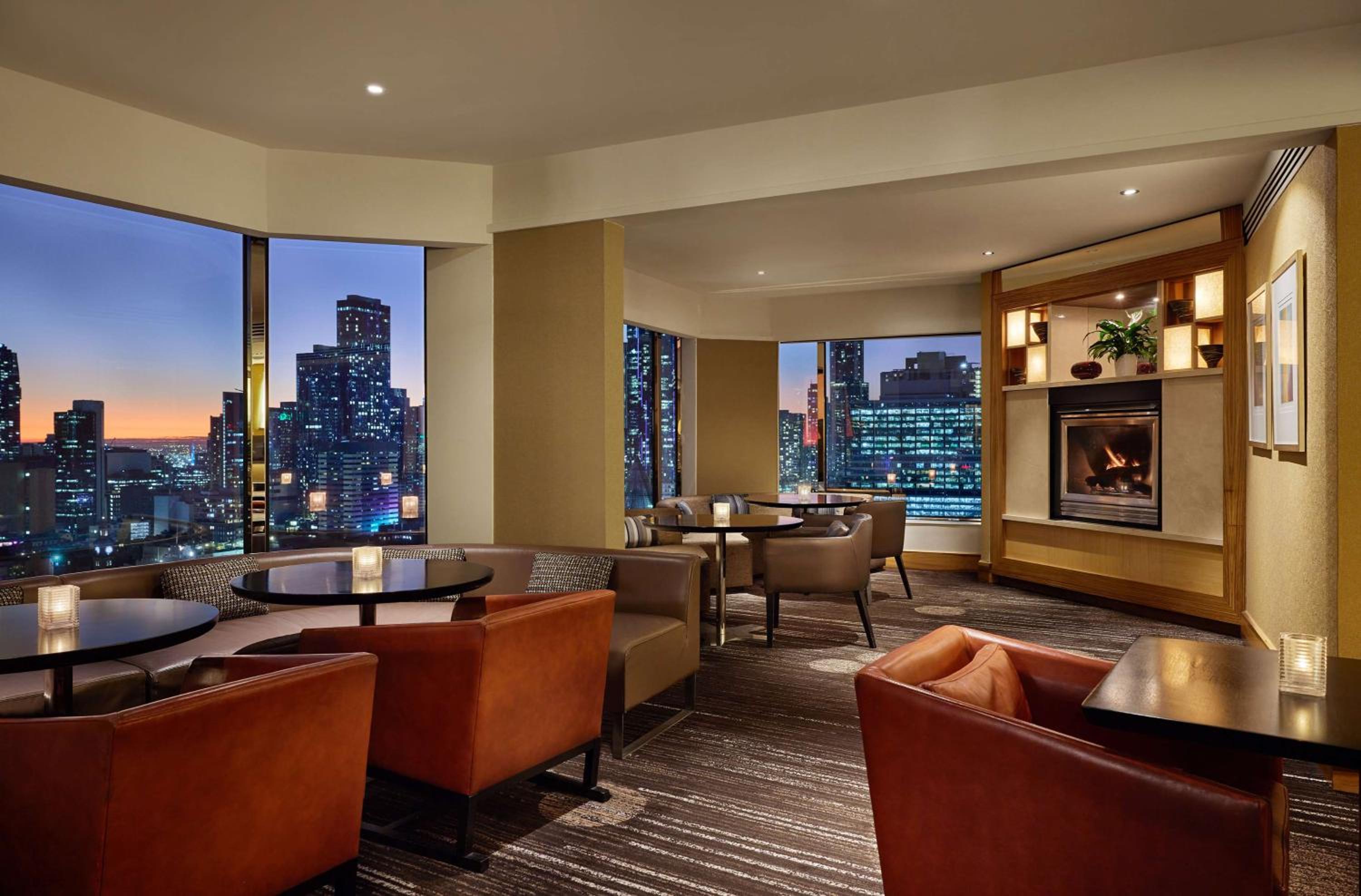 King Room with River View - Club Access
