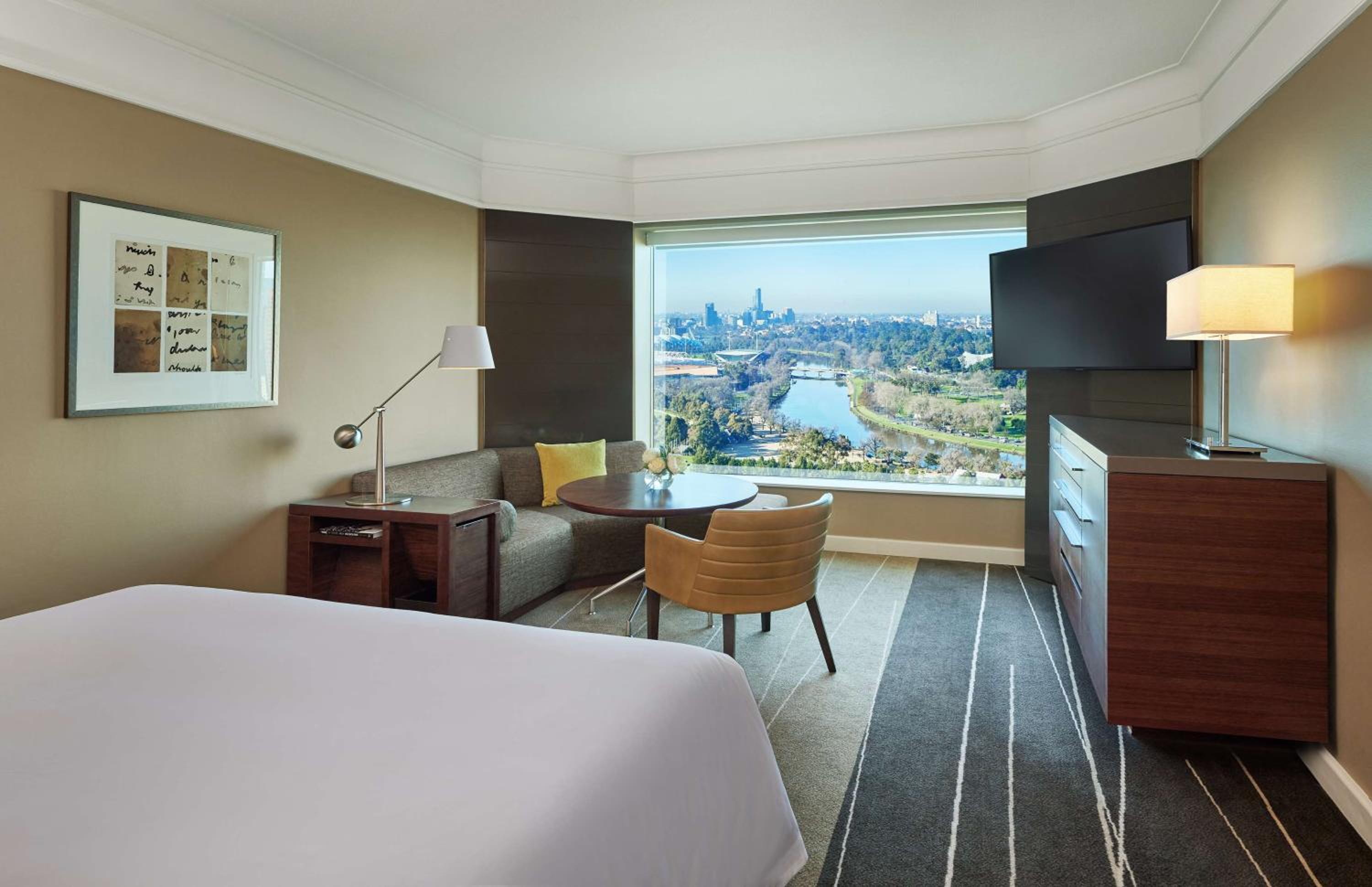 King Room with River View - Club Access