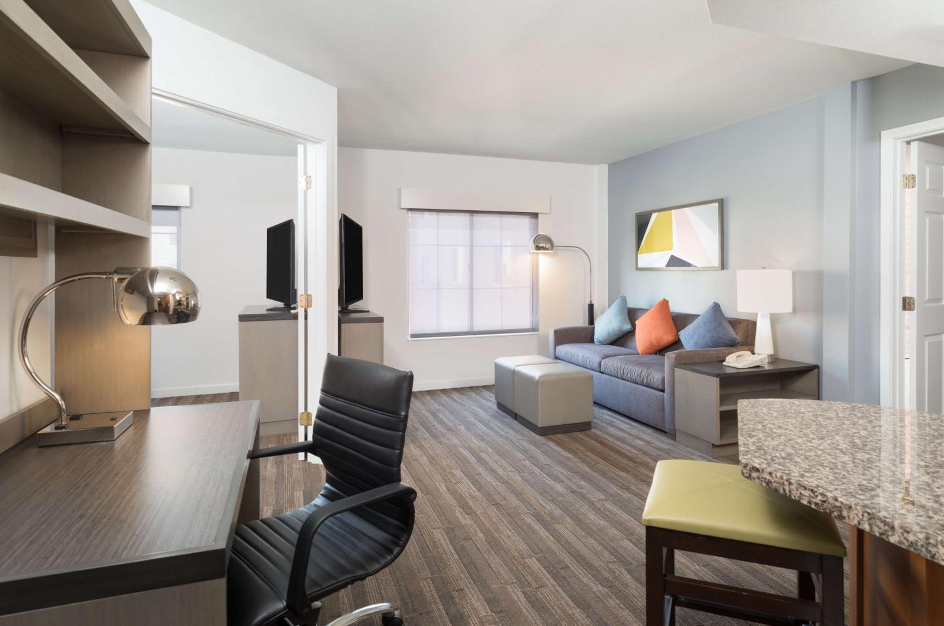Two-Bedroom King Suite with Sofa Bed - Photo 6