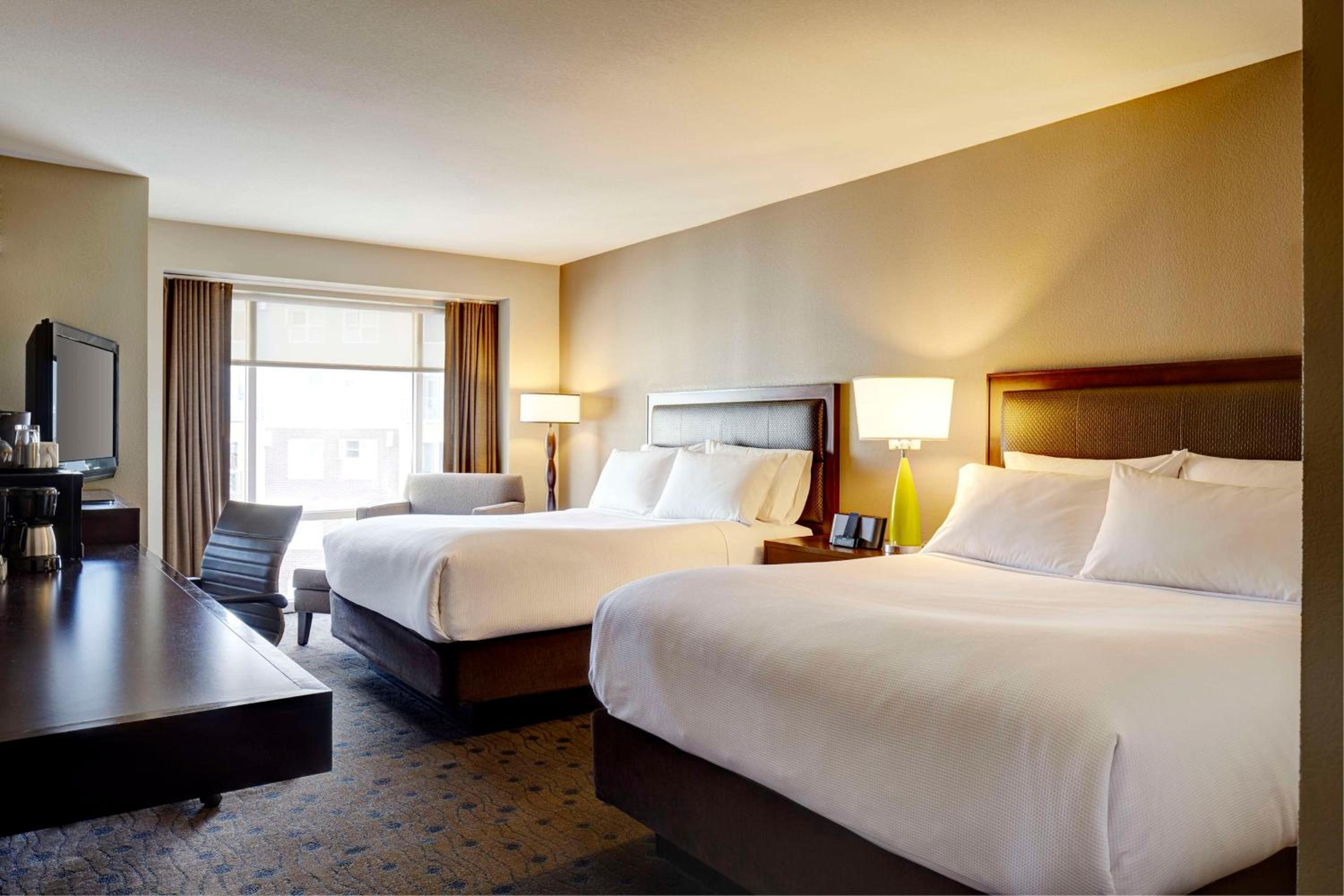 Queen Room with Two Queen Beds - Photo 1