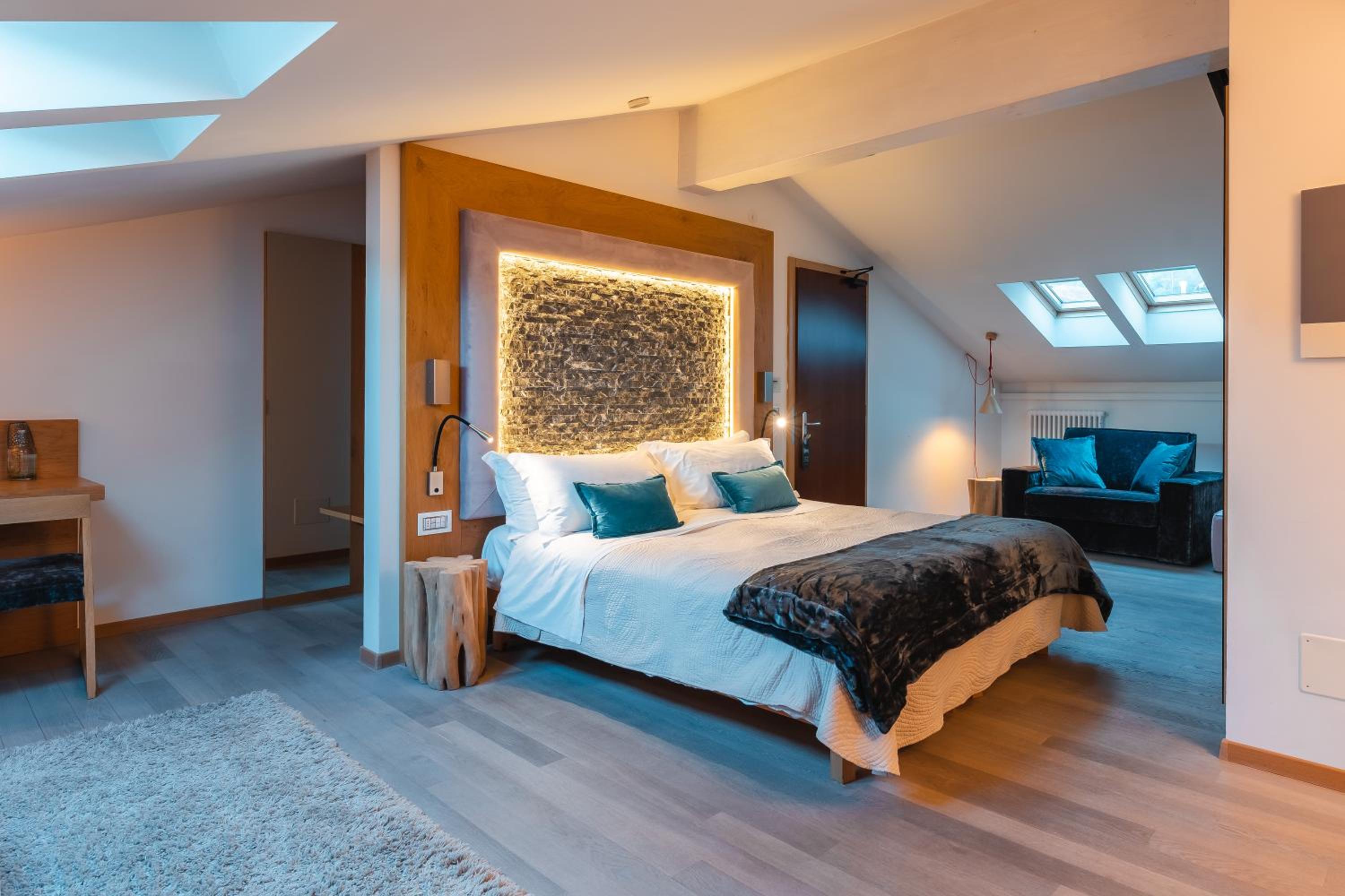 Superior Quintuple Room - Photo 12
