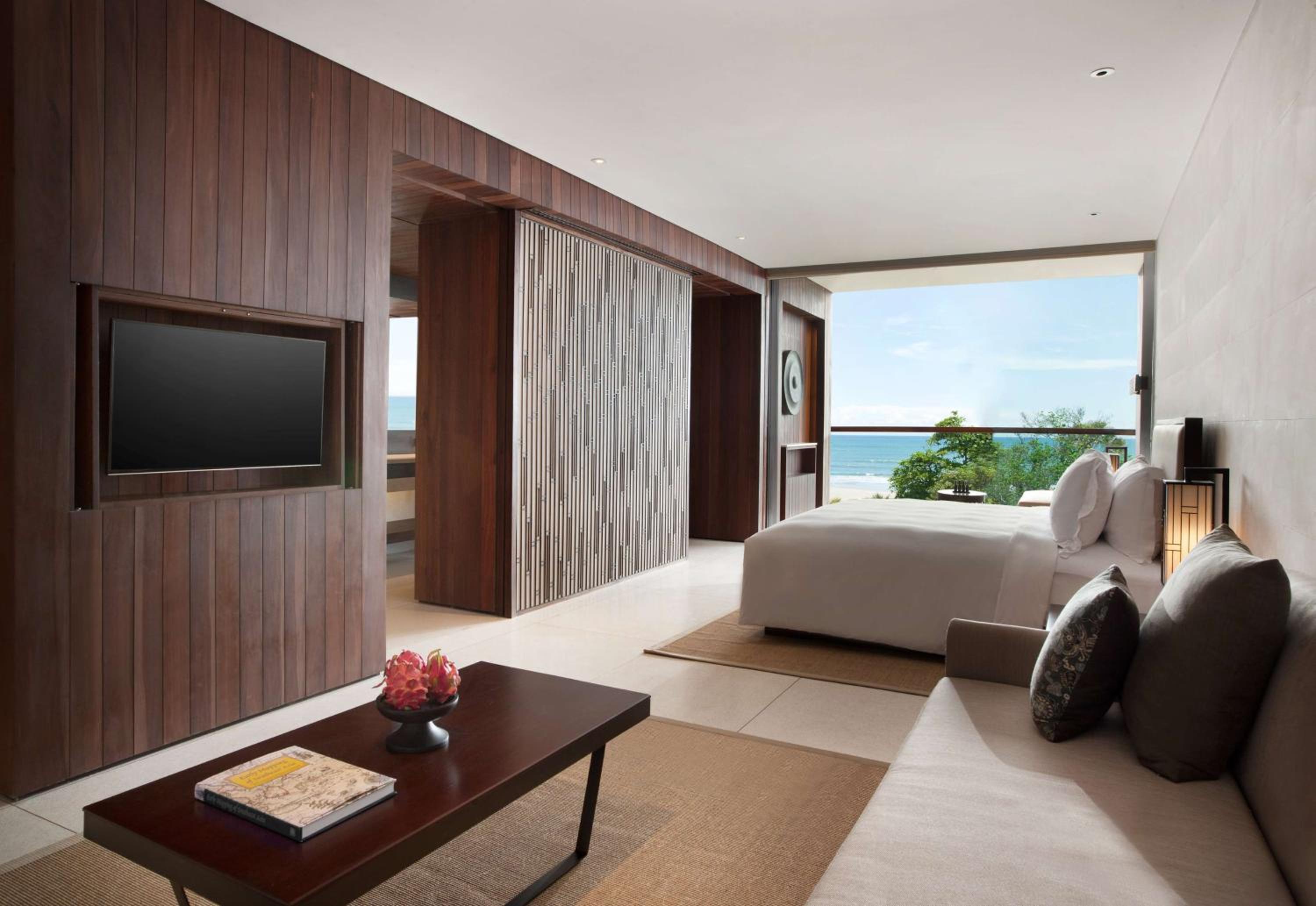 Suite with Ocean View