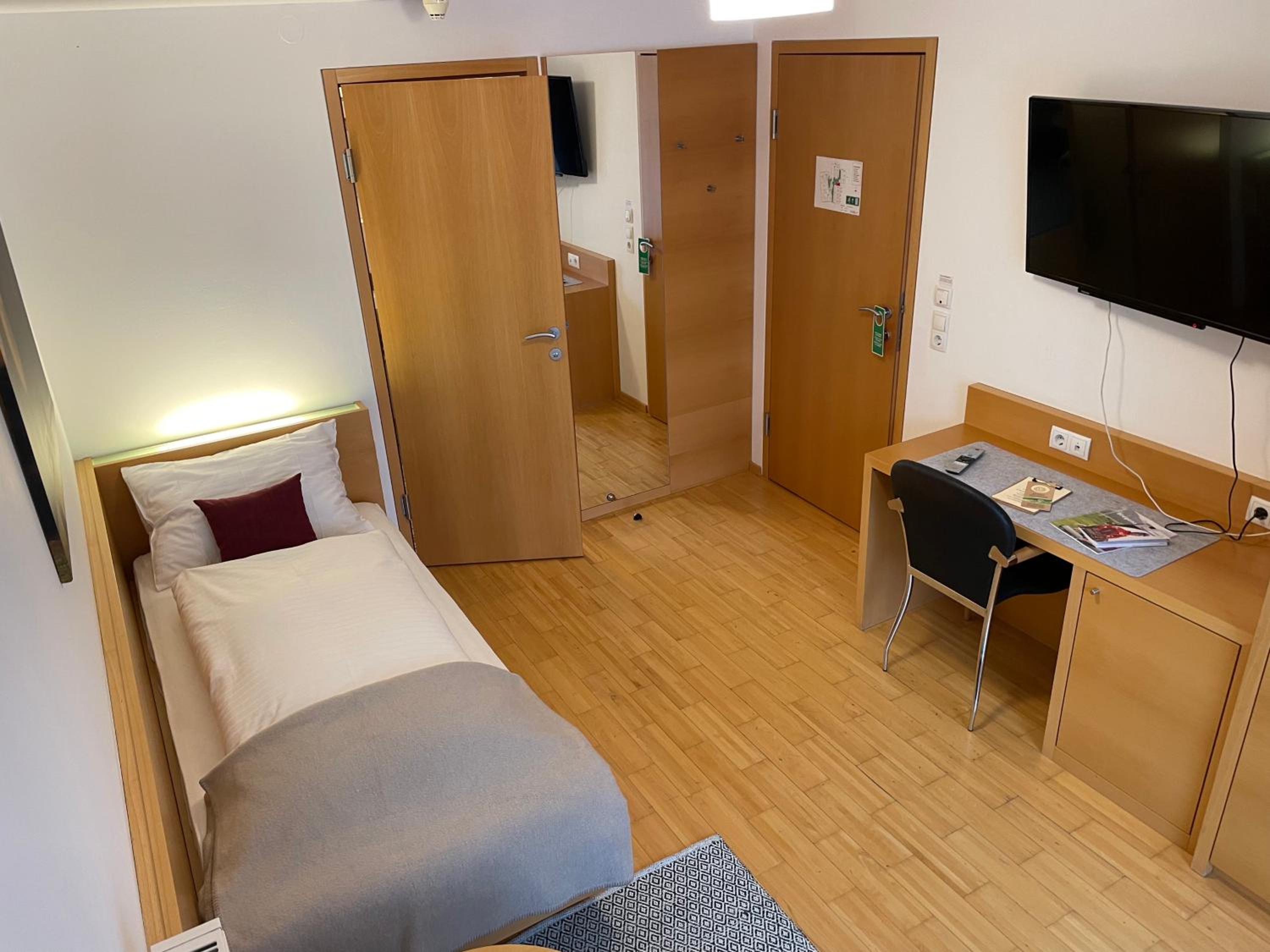 Single Room photo 1