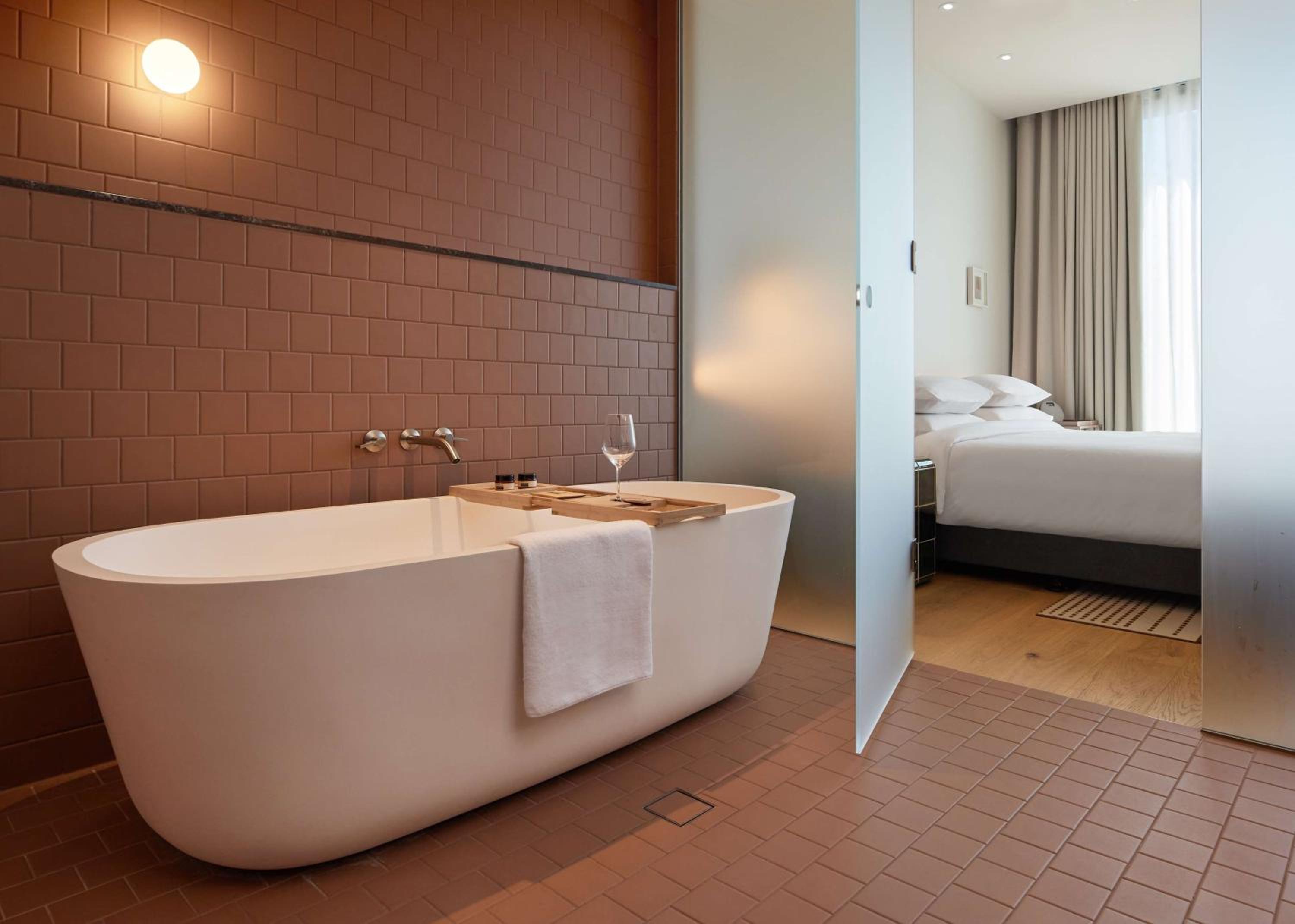 King Suite - Photo 5