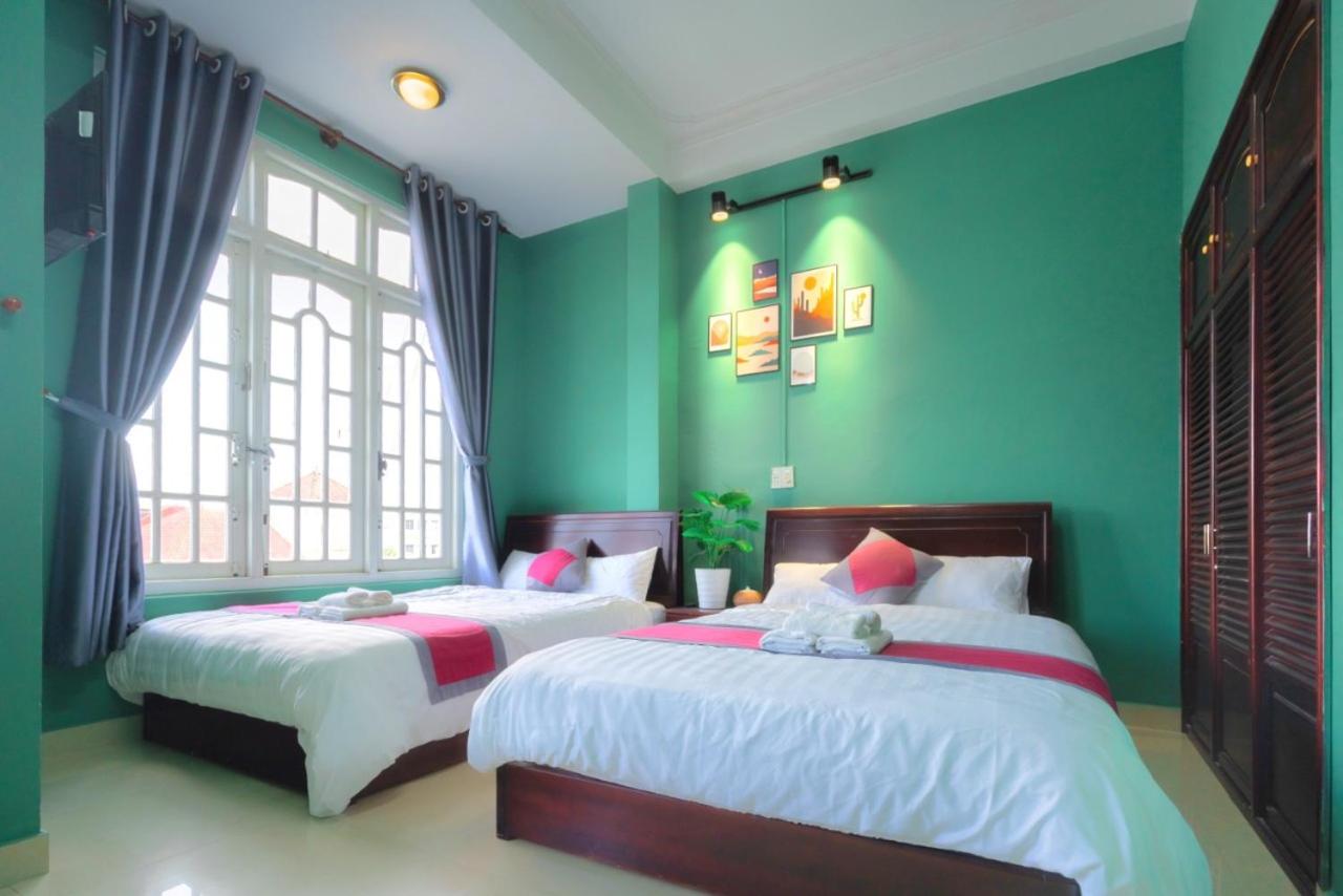 King Room With Two King Beds