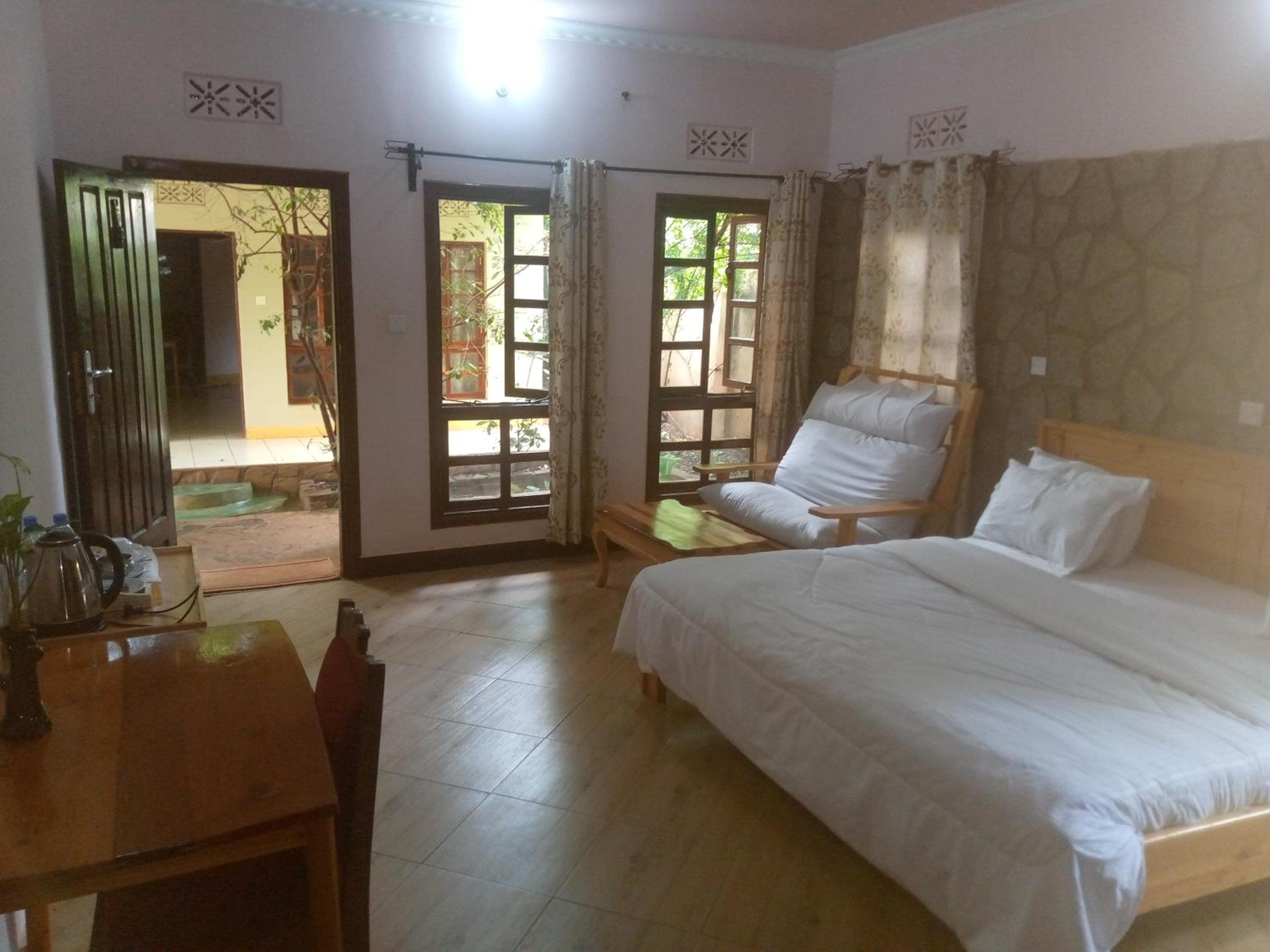 Single Room photo 2