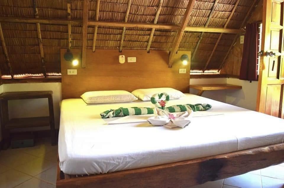 Standard Double Room with Fan photo 2