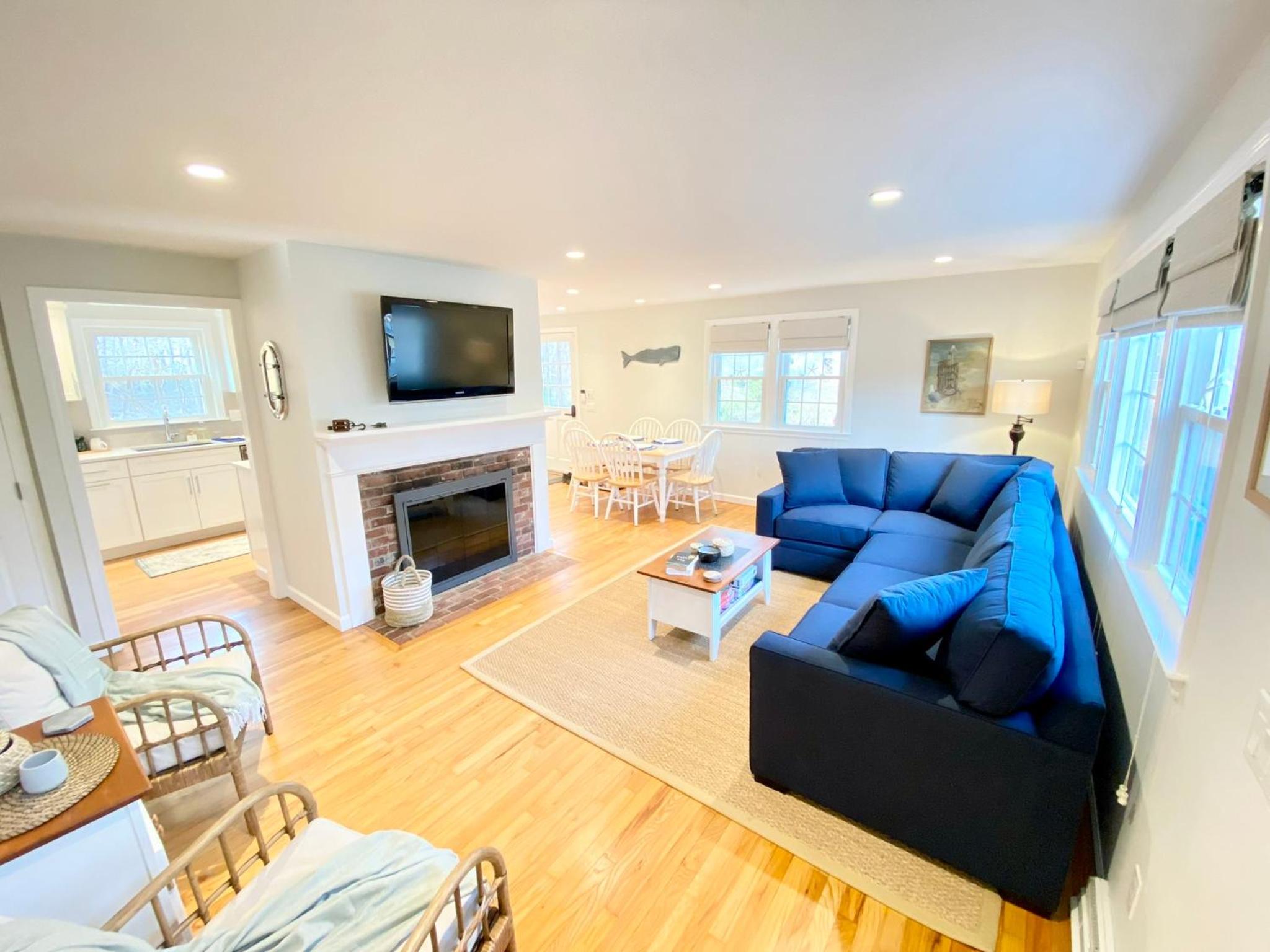 Three-Bedroom House photo 1