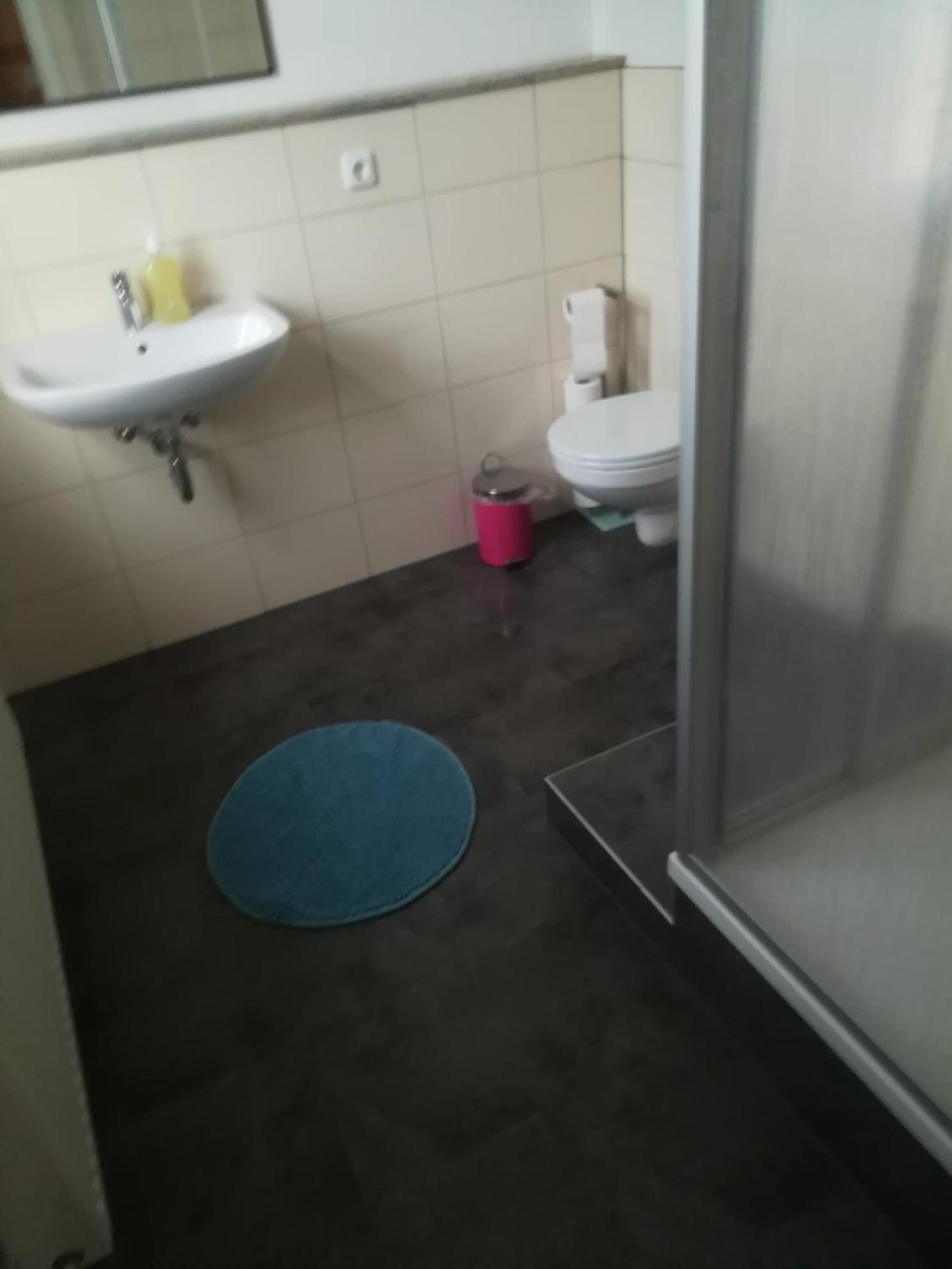 Triple Room with Private Bathroom - Photo 4