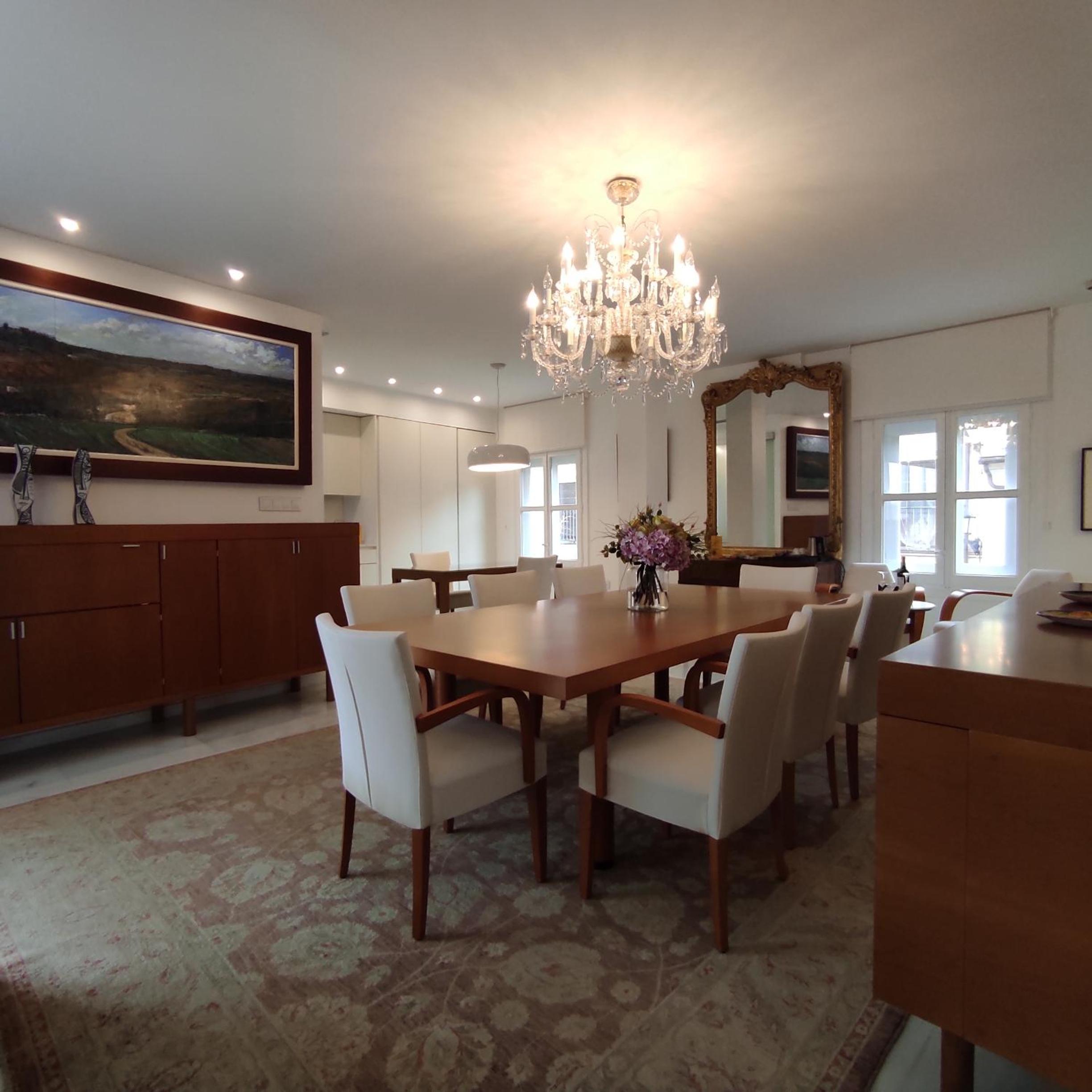 Executive Suite - Photo 6