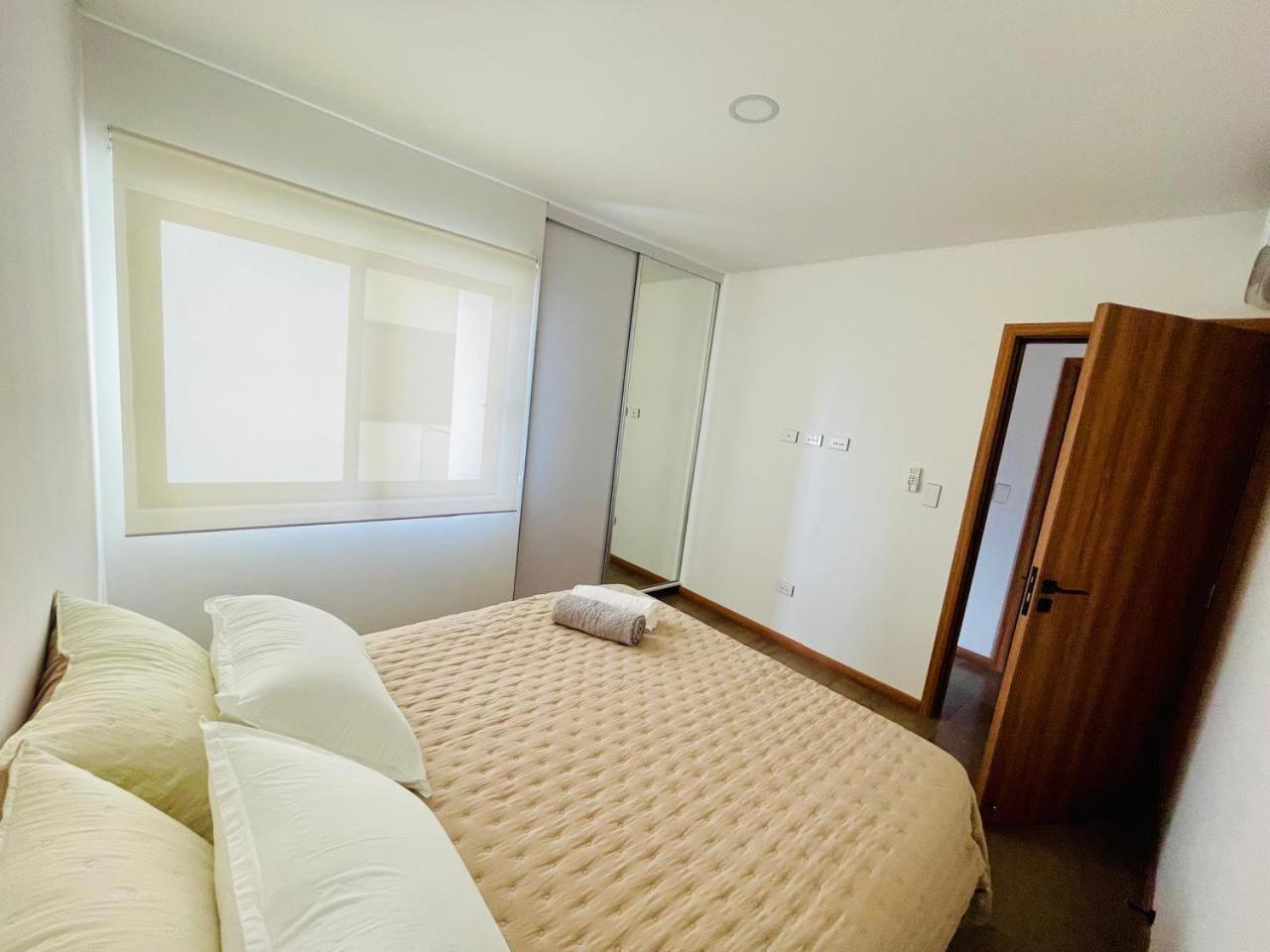 One-Bedroom Apartment photo 3