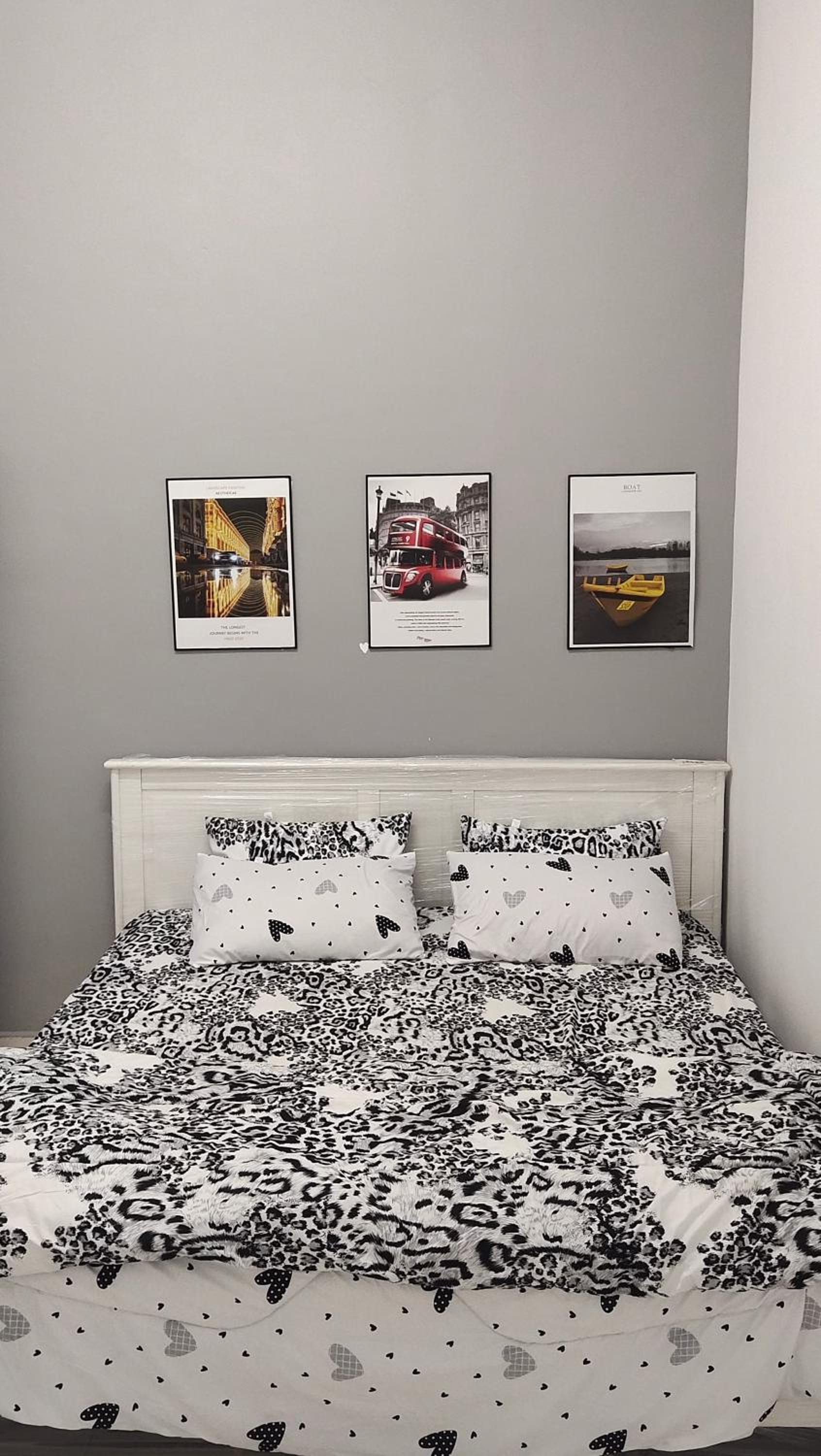 Four-Bedroom House photo 3