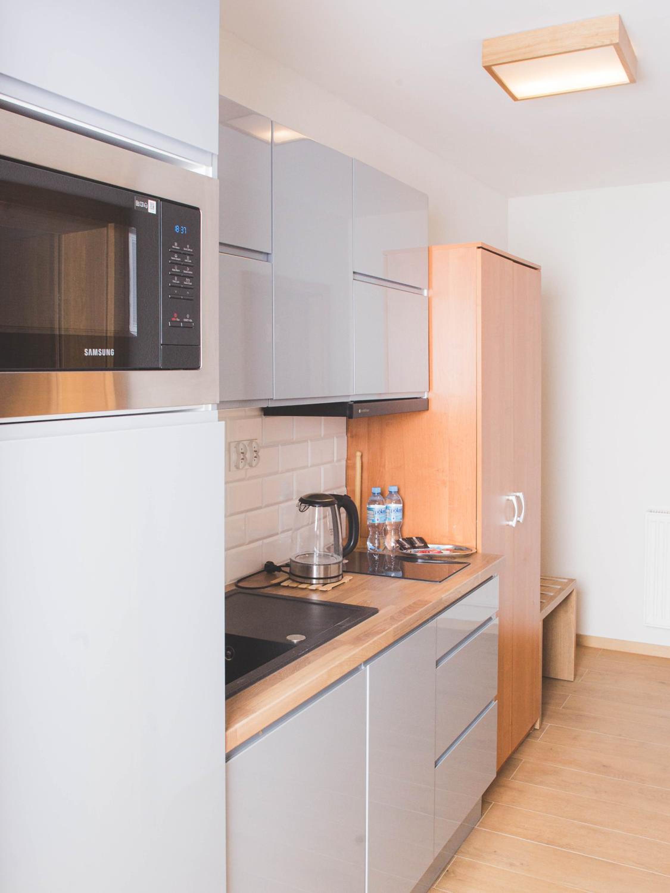 Deluxe Apartment photo 2