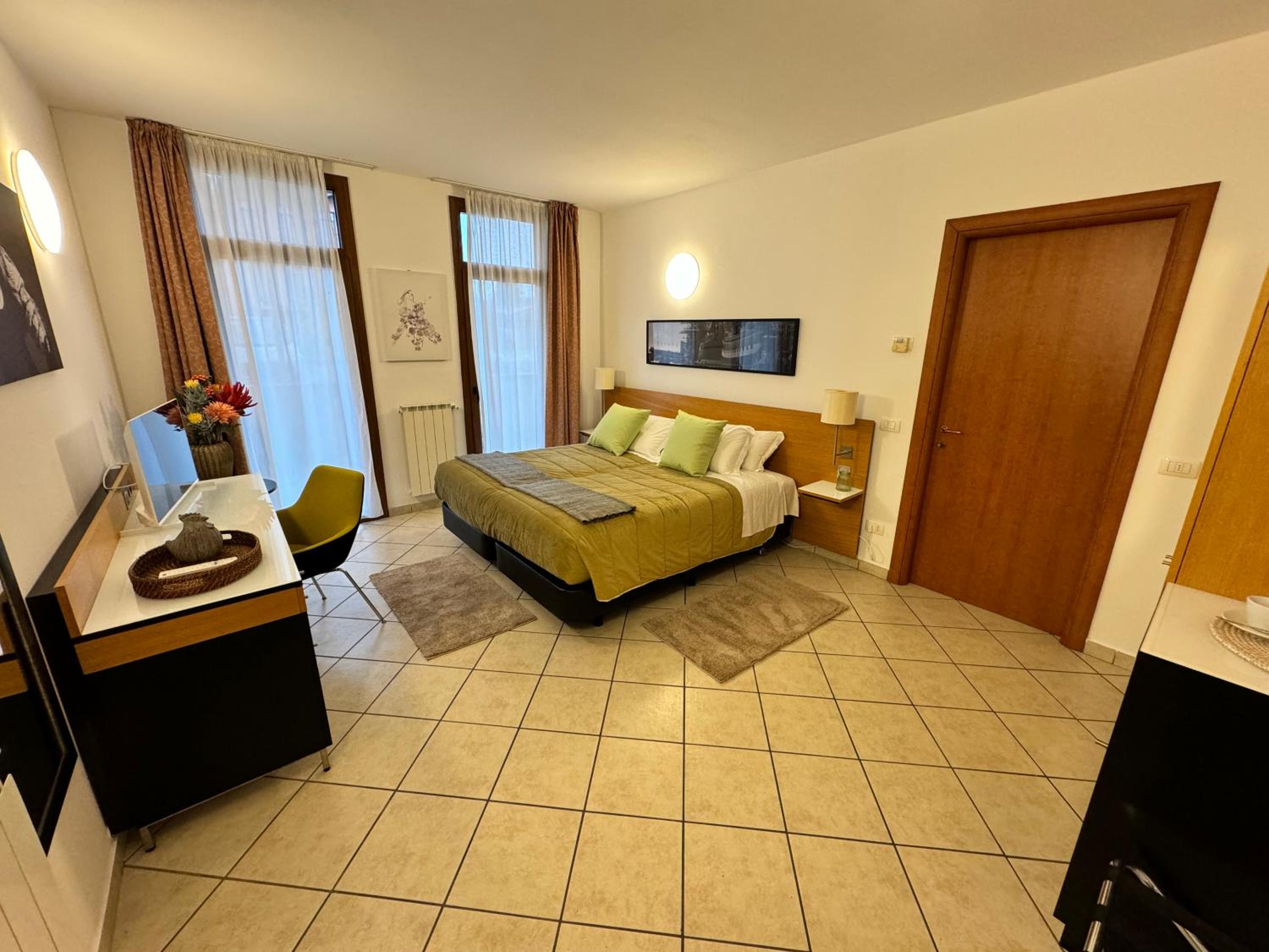 Classic Triple Room