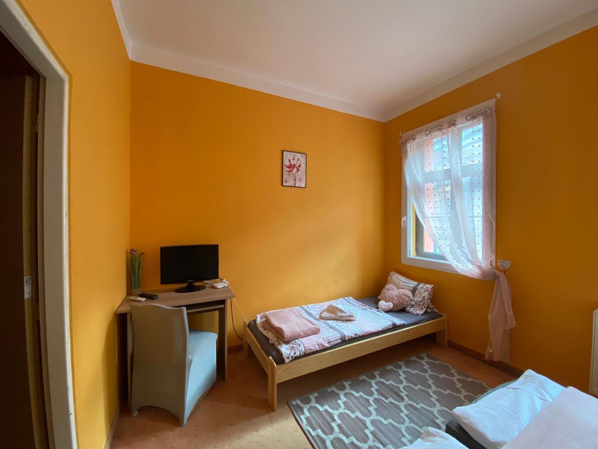 Two-Bedroom Suite photo 3