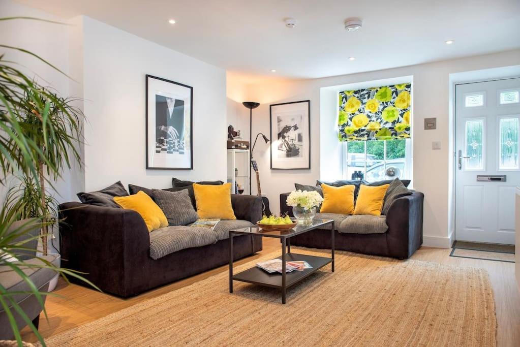 Four-Bedroom House photo 1
