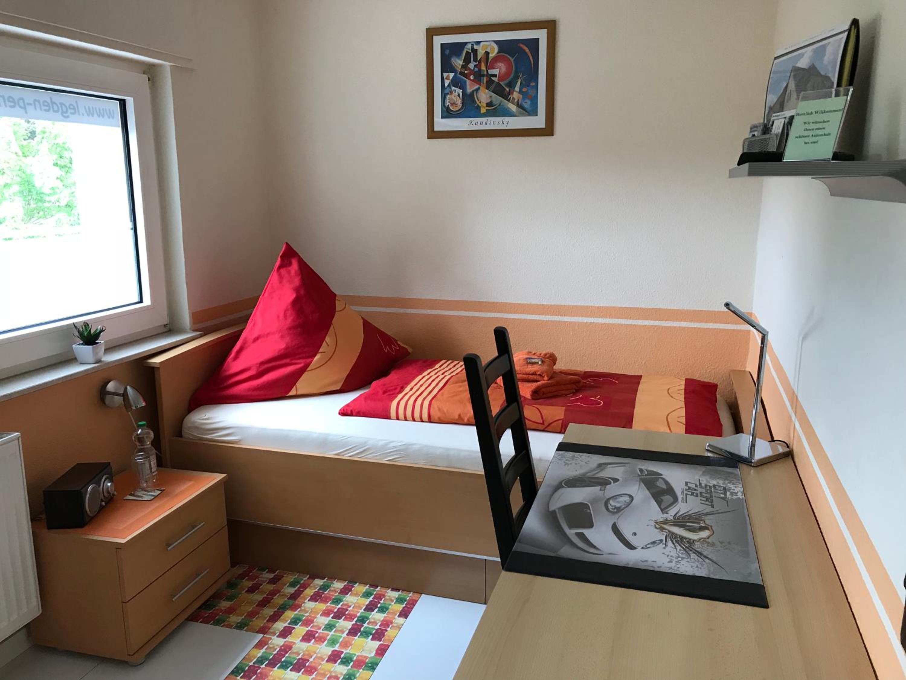 Standard Twin Room photo 1