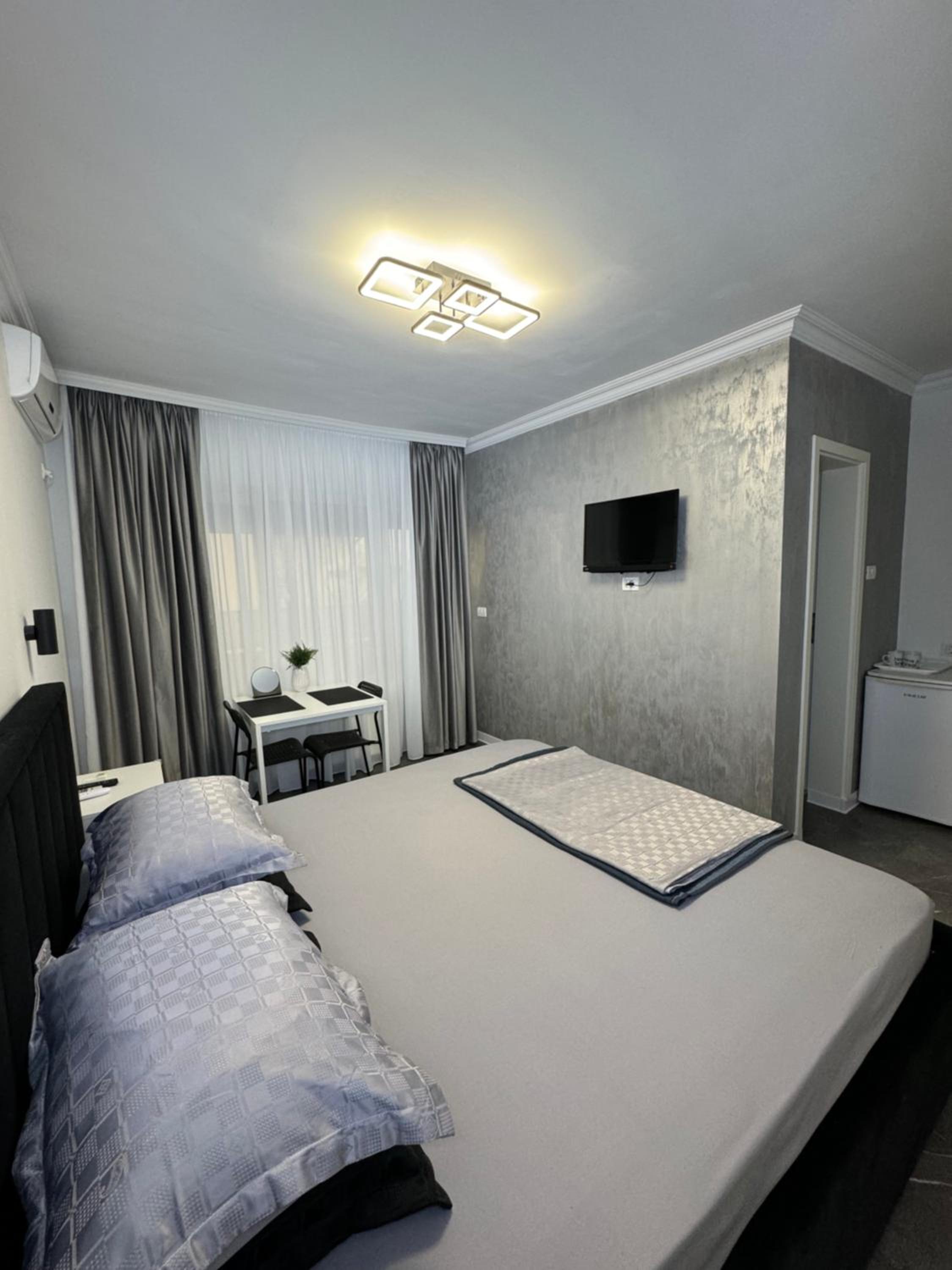 Double Room with Terrace - Photo 9