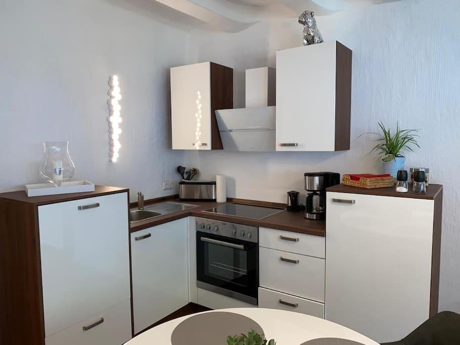 One-Bedroom House photo 2