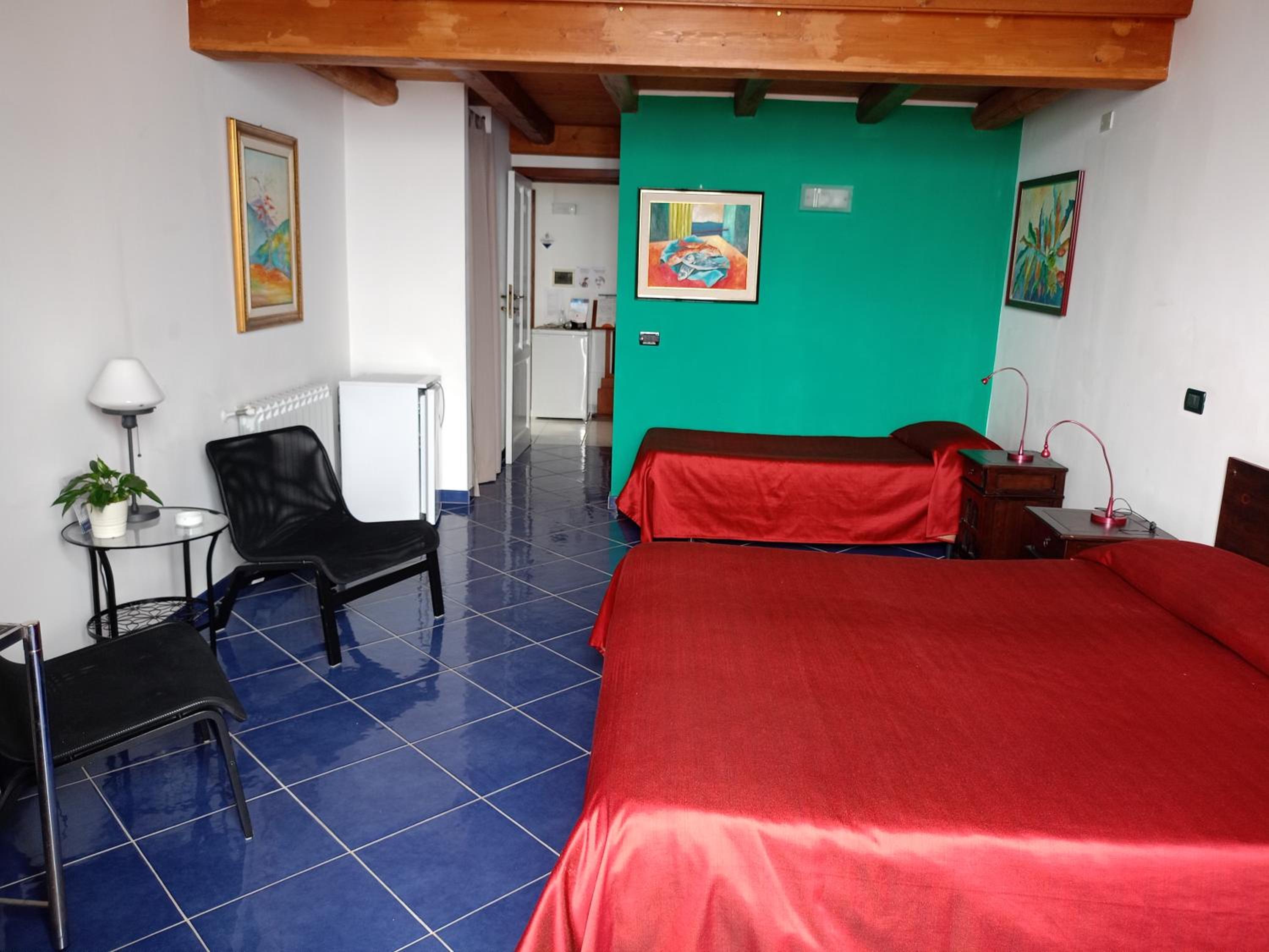 Quadruple Room with Sea View